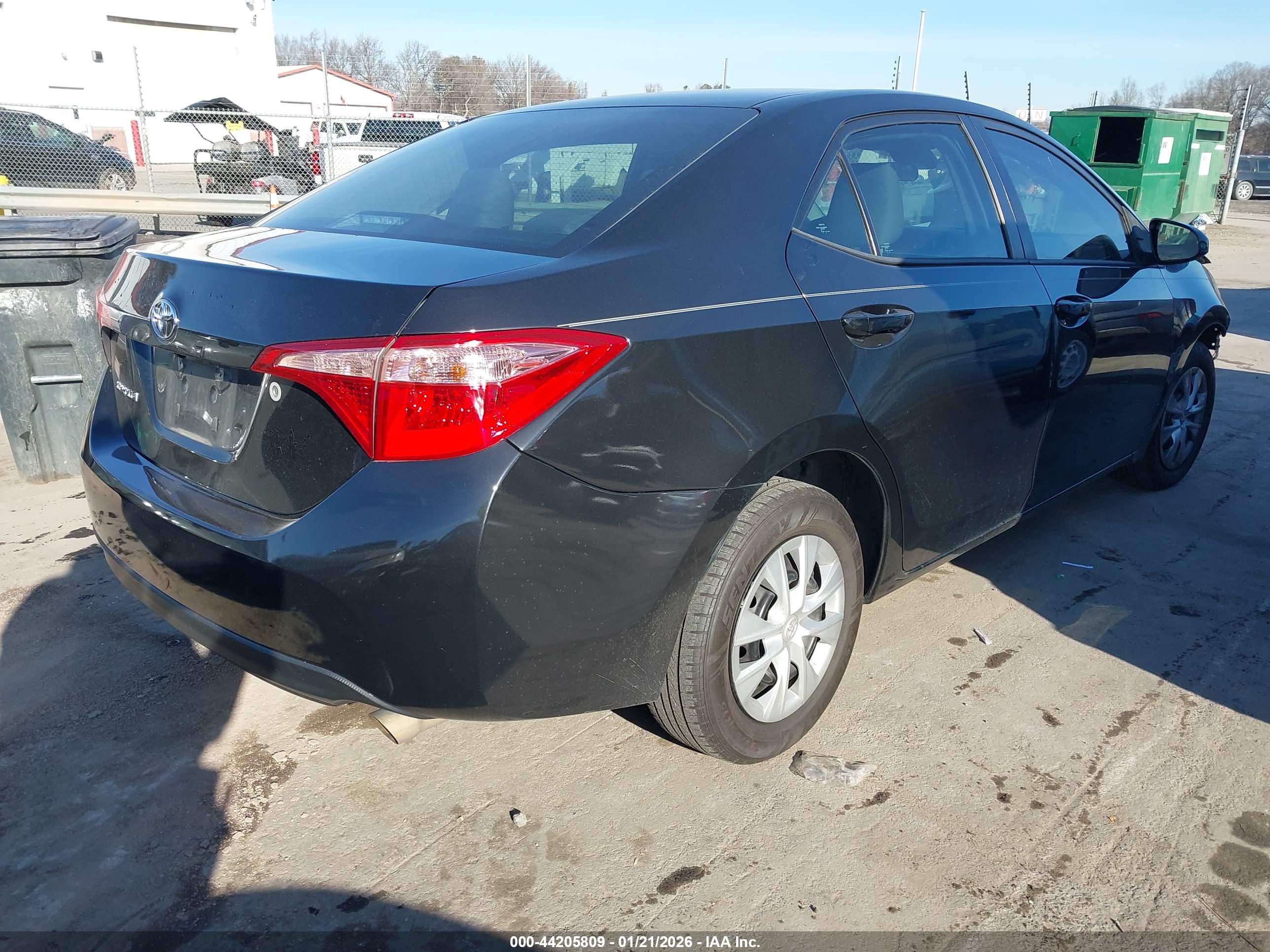 TOYOTA COROLLA image 4