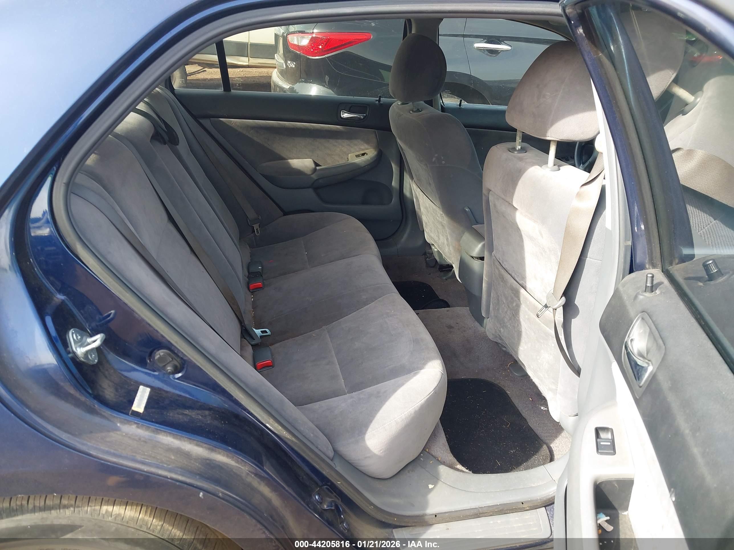 HONDA ACCORD image 8