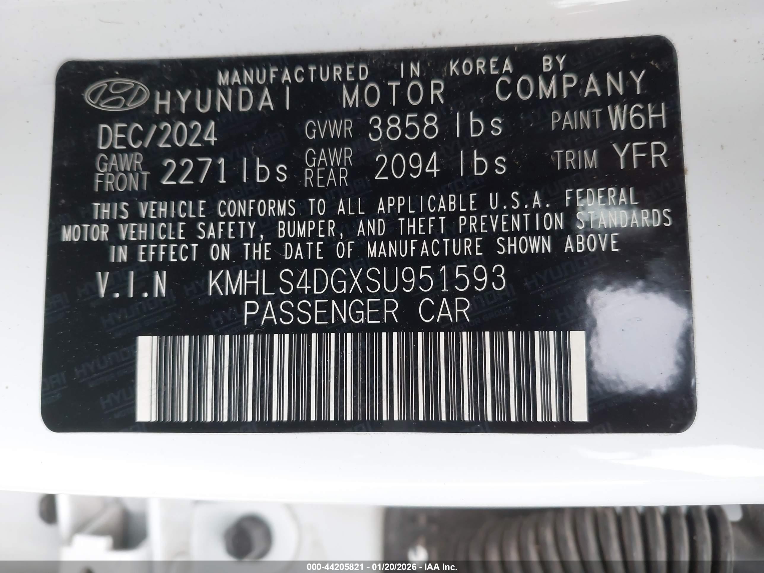 HYUNDAI ELANTRA image 9