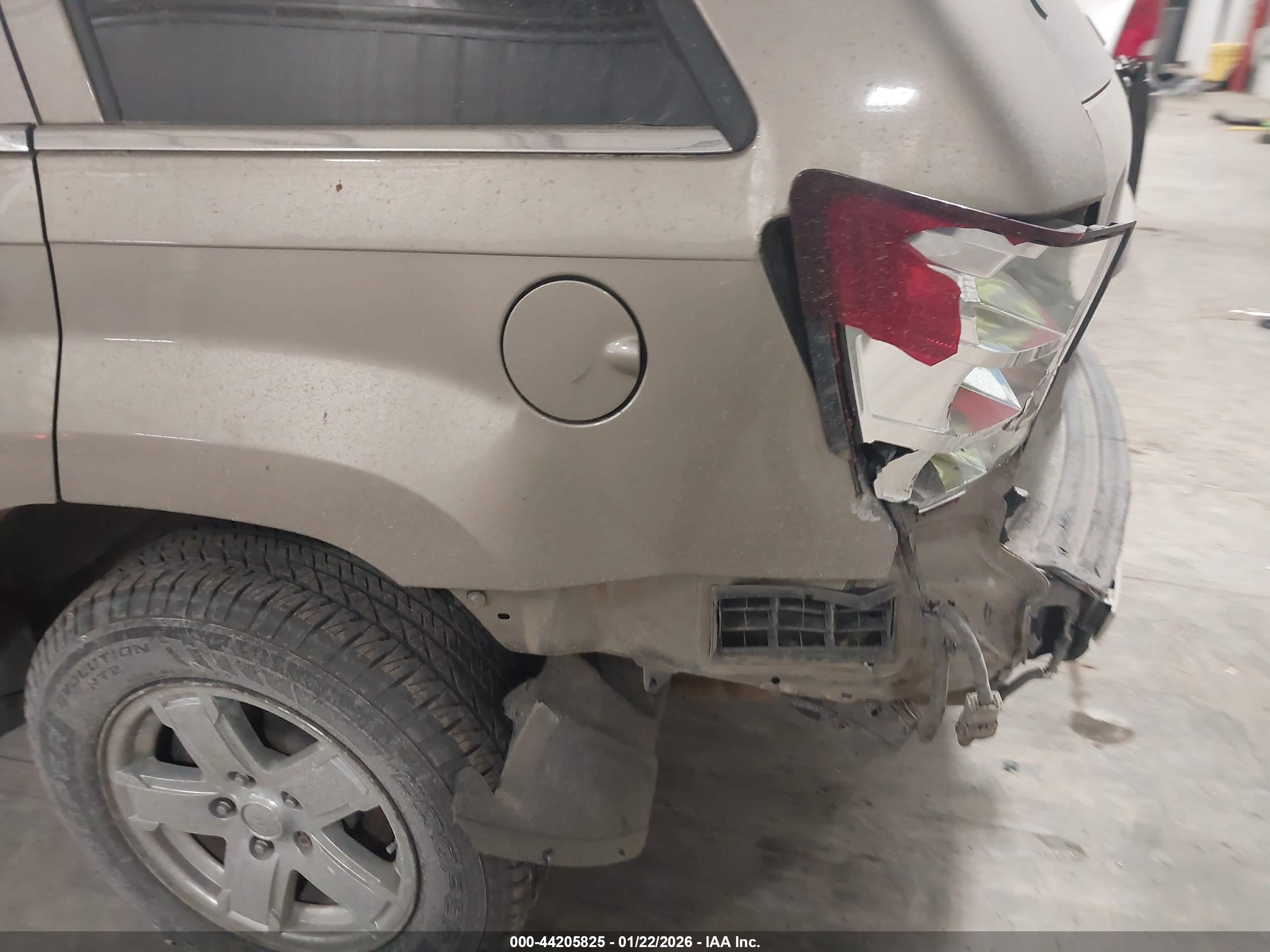 JEEP GRAND image 6