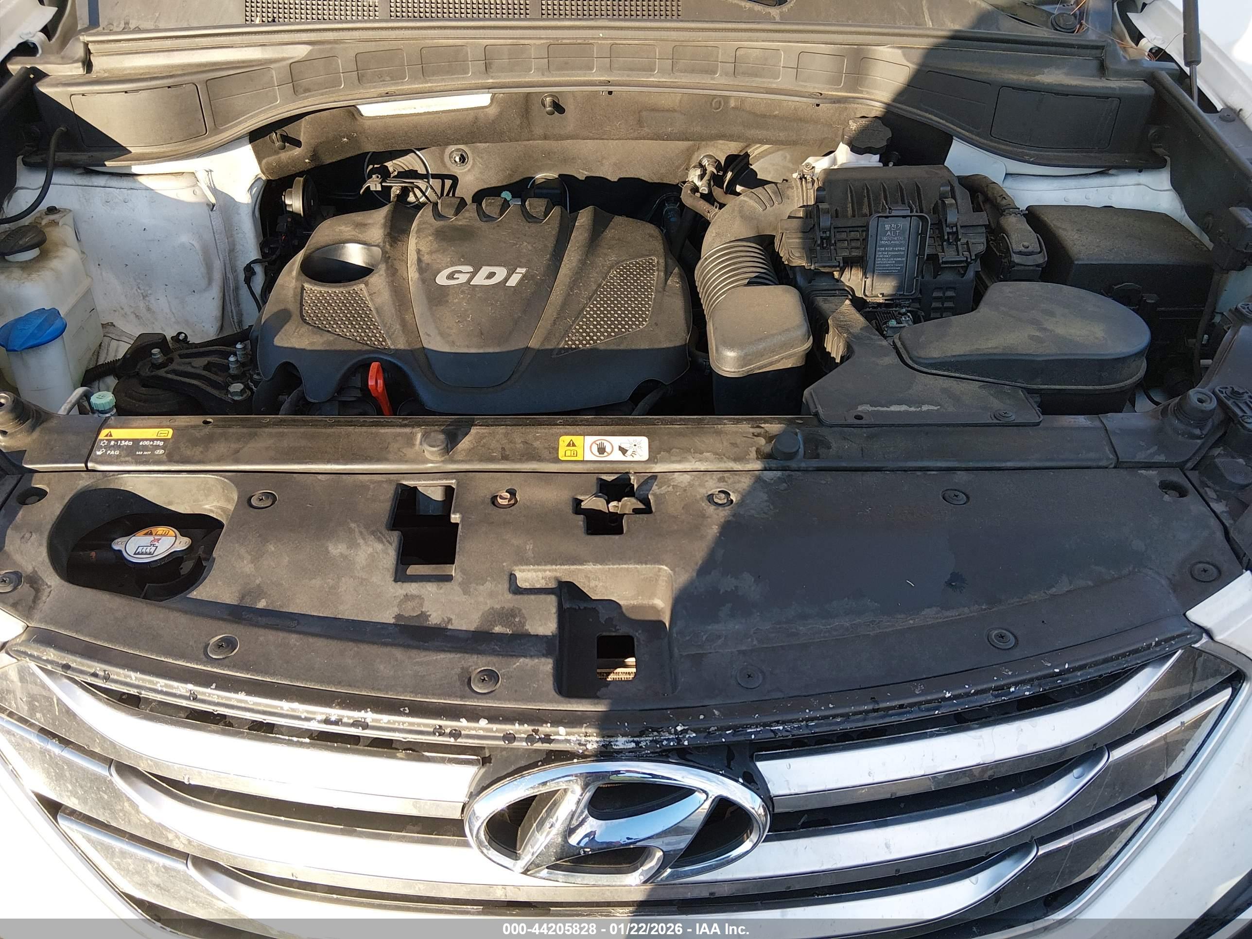 HYUNDAI SANTA image 10
