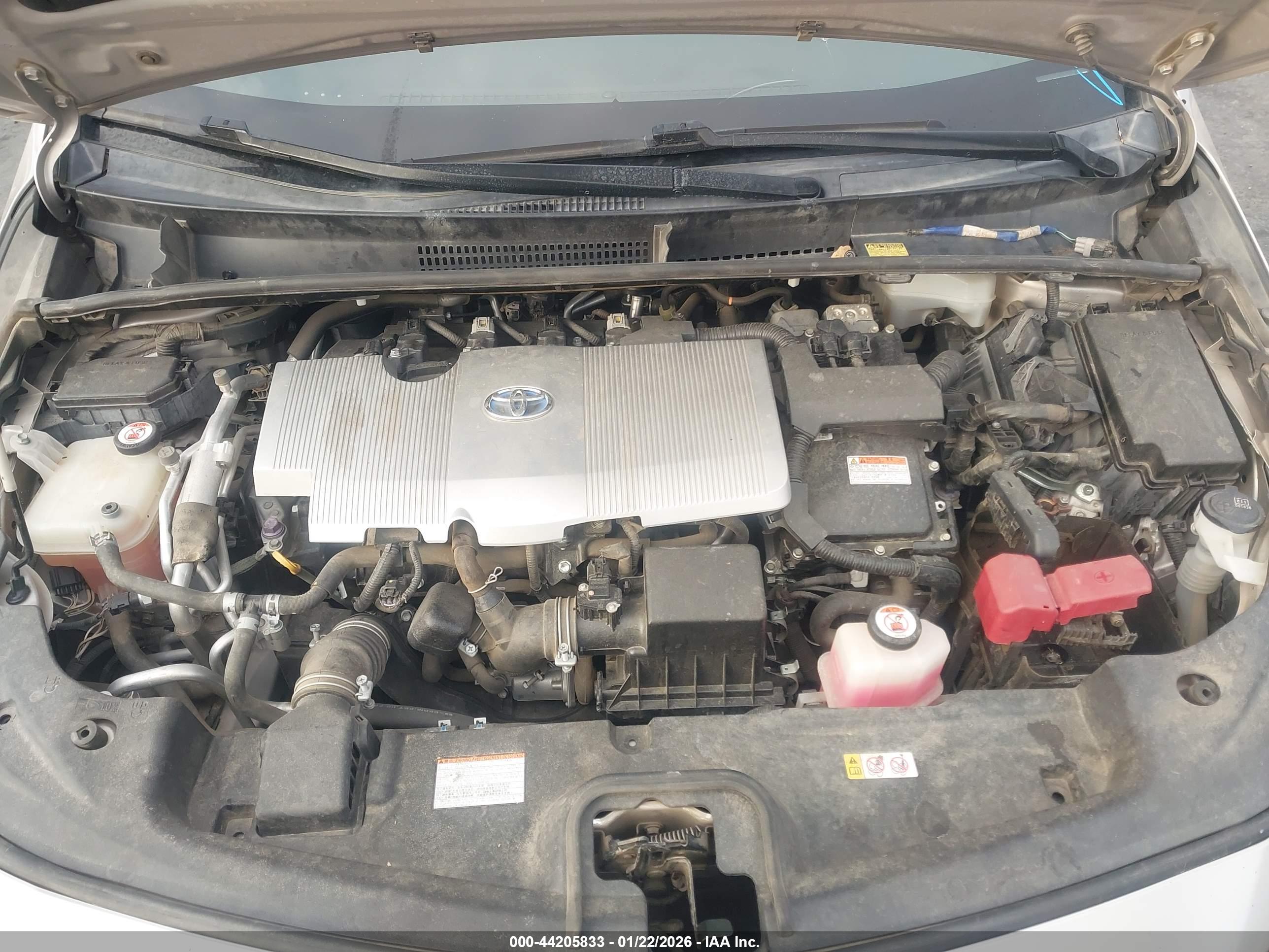 TOYOTA PRIUS image 10