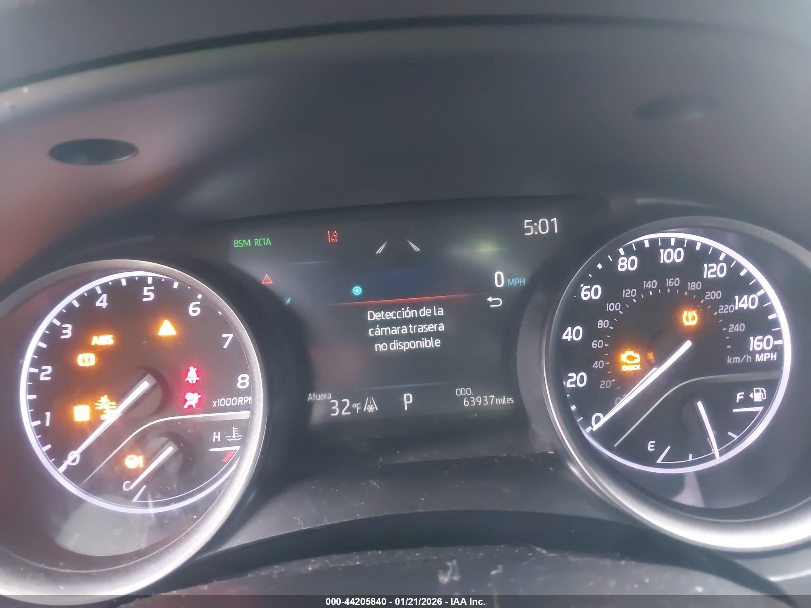 TOYOTA CAMRY image 7