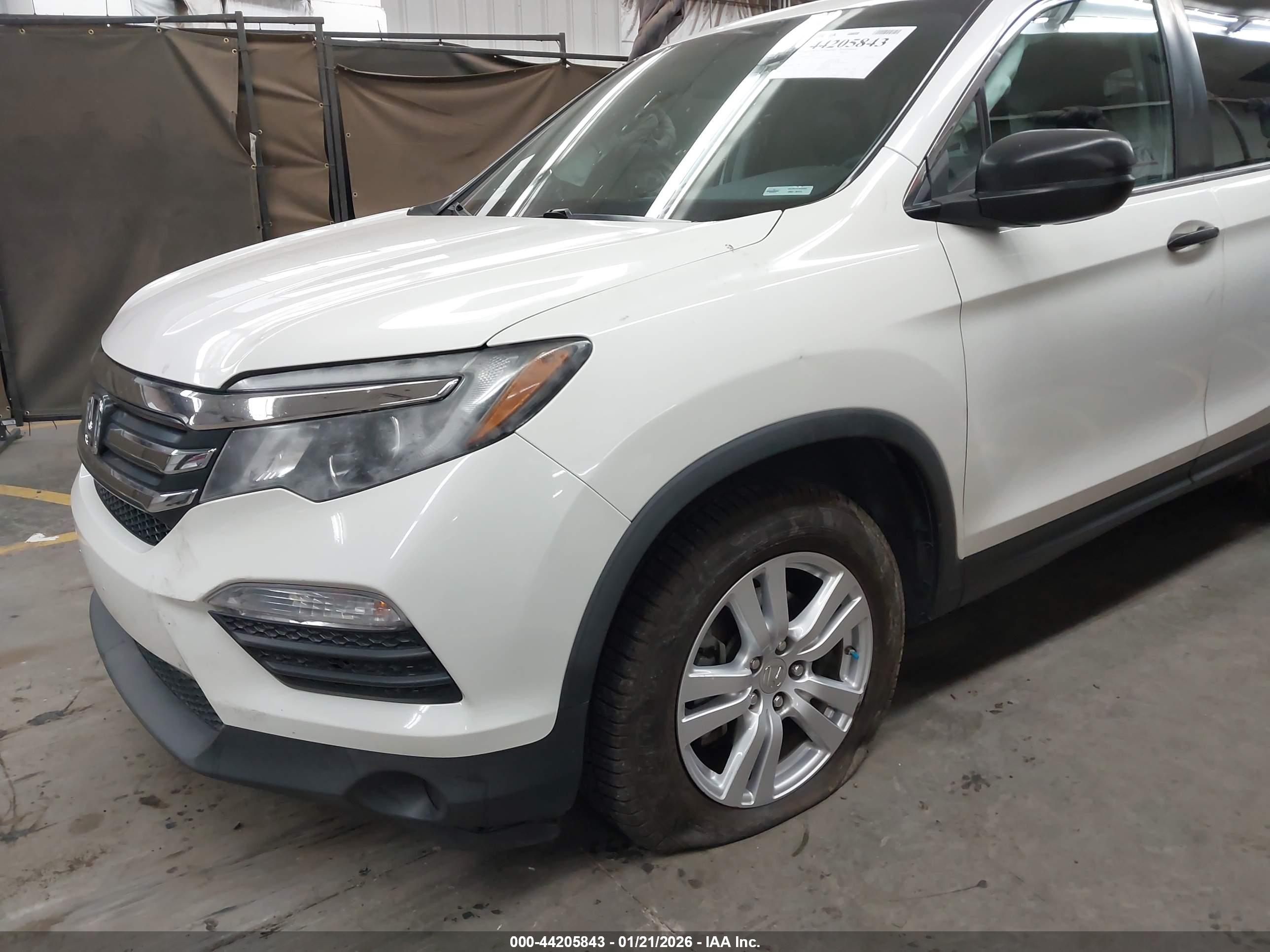 HONDA PILOT image 6