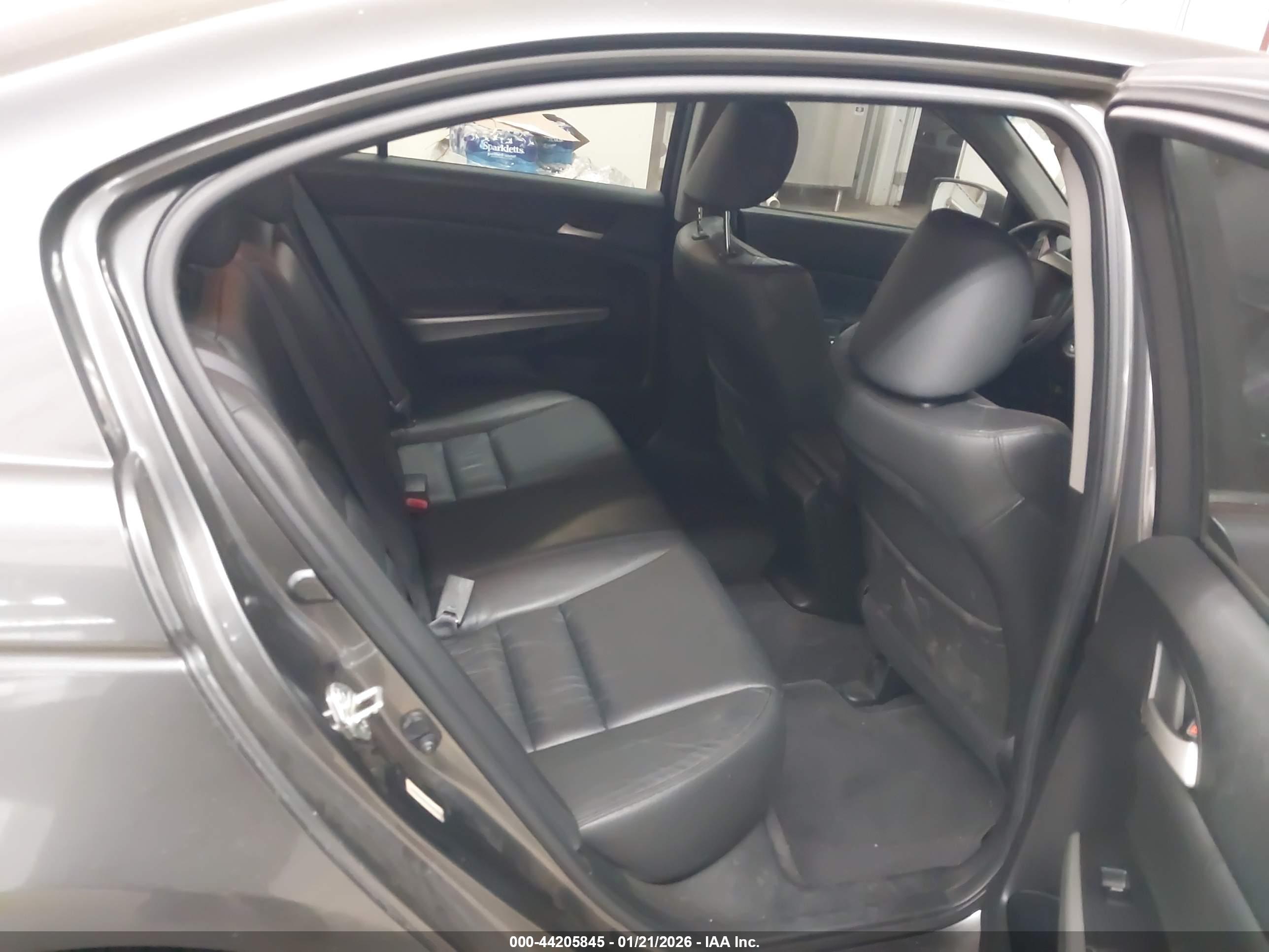 HONDA ACCORD image 8