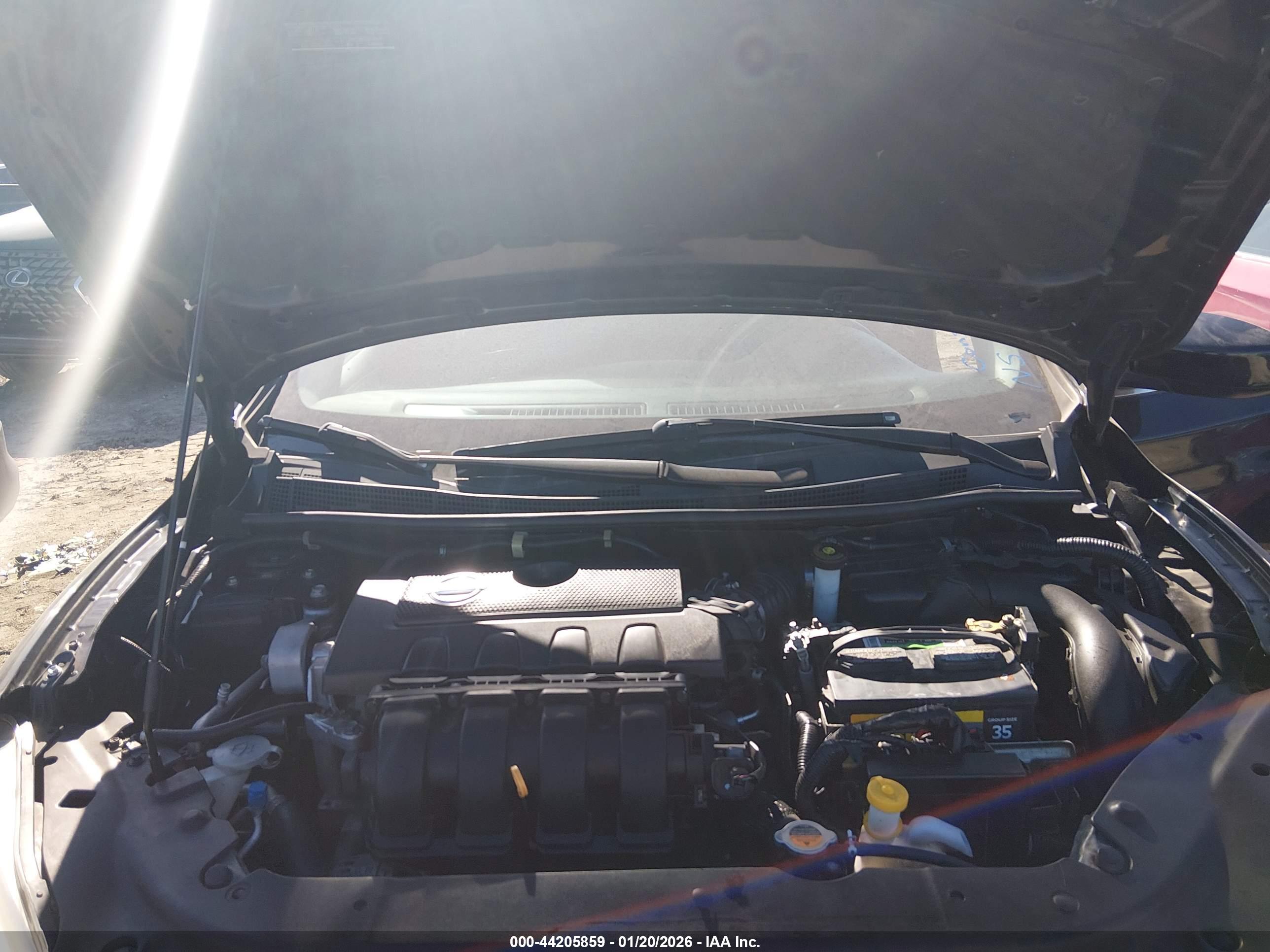 NISSAN SENTRA image 10