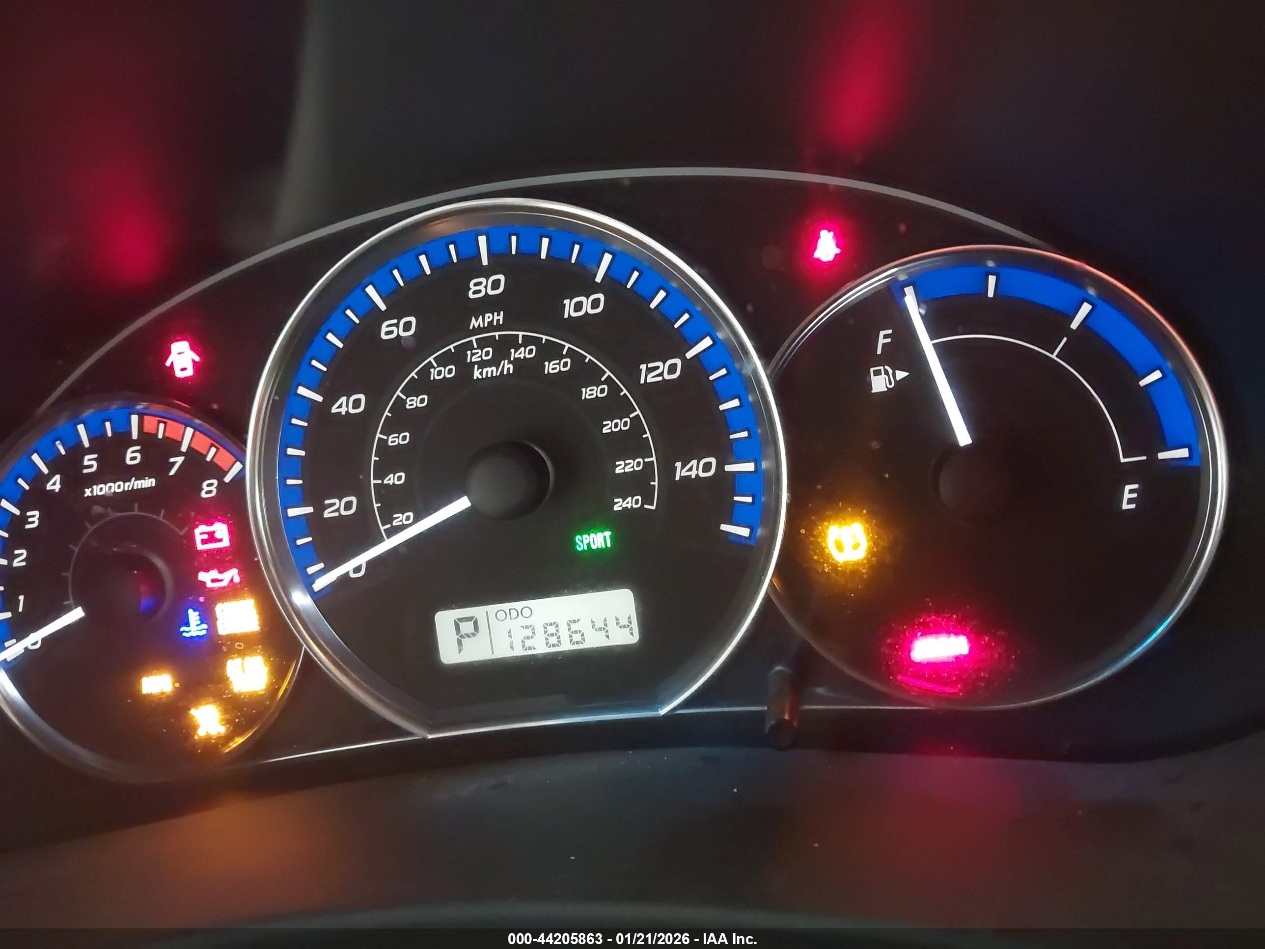 SUBARU FORESTER image 7