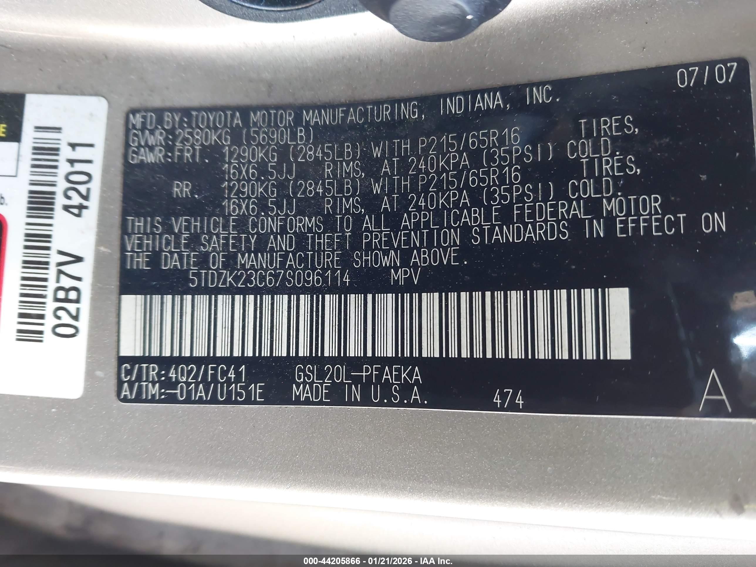 TOYOTA SIENNA image 9