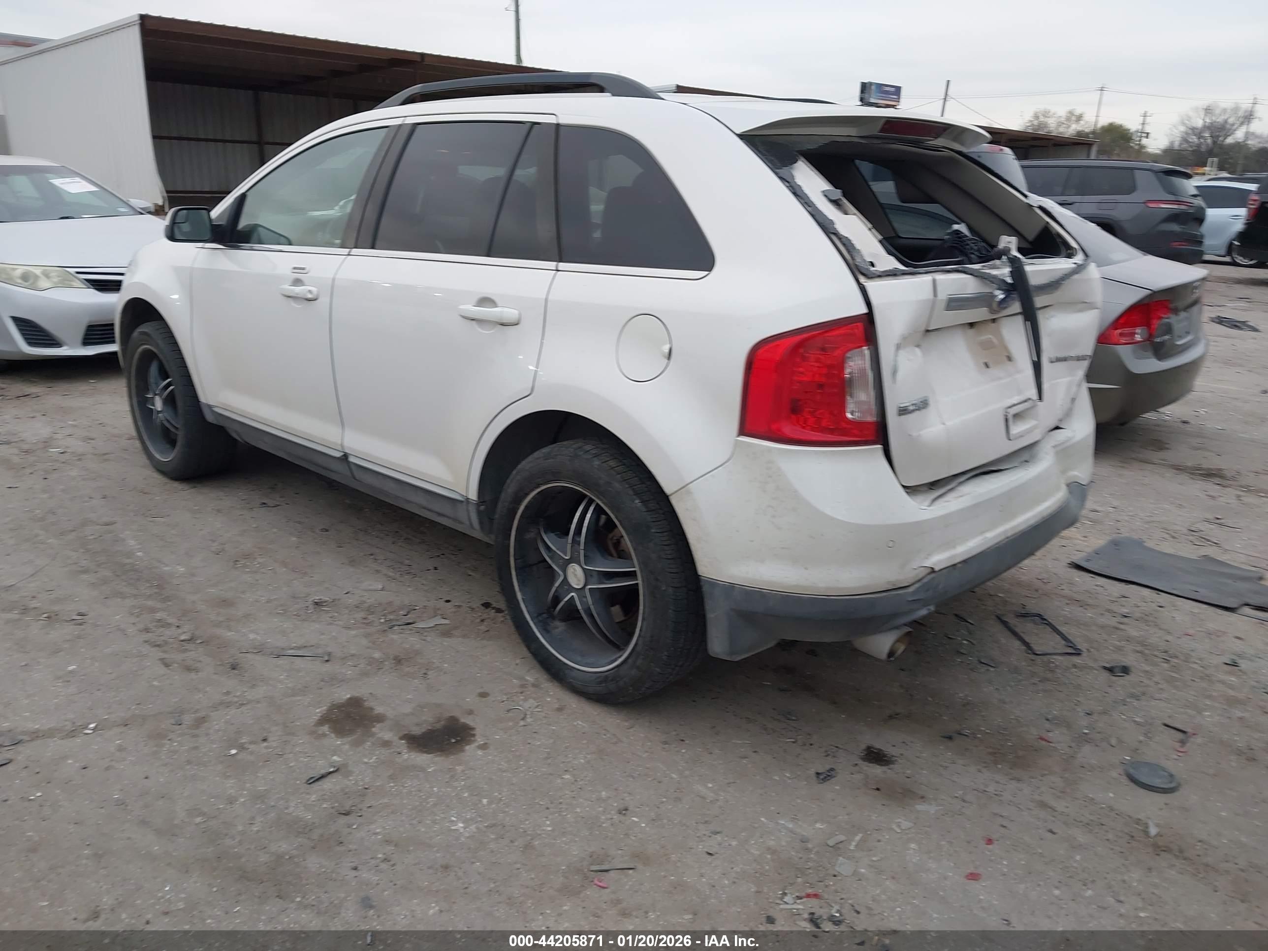 FORD EDGE image 3