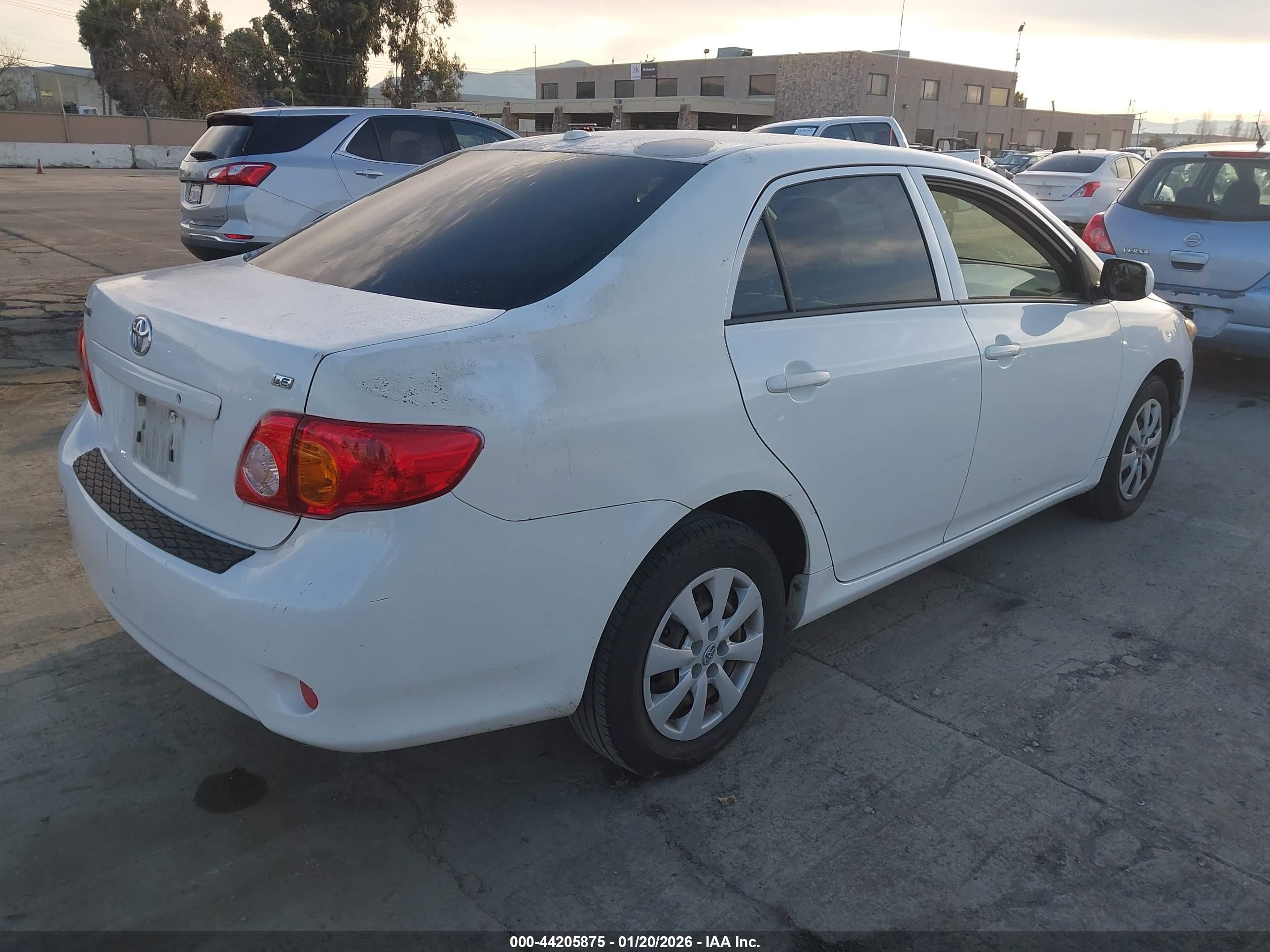 TOYOTA COROLLA image 4