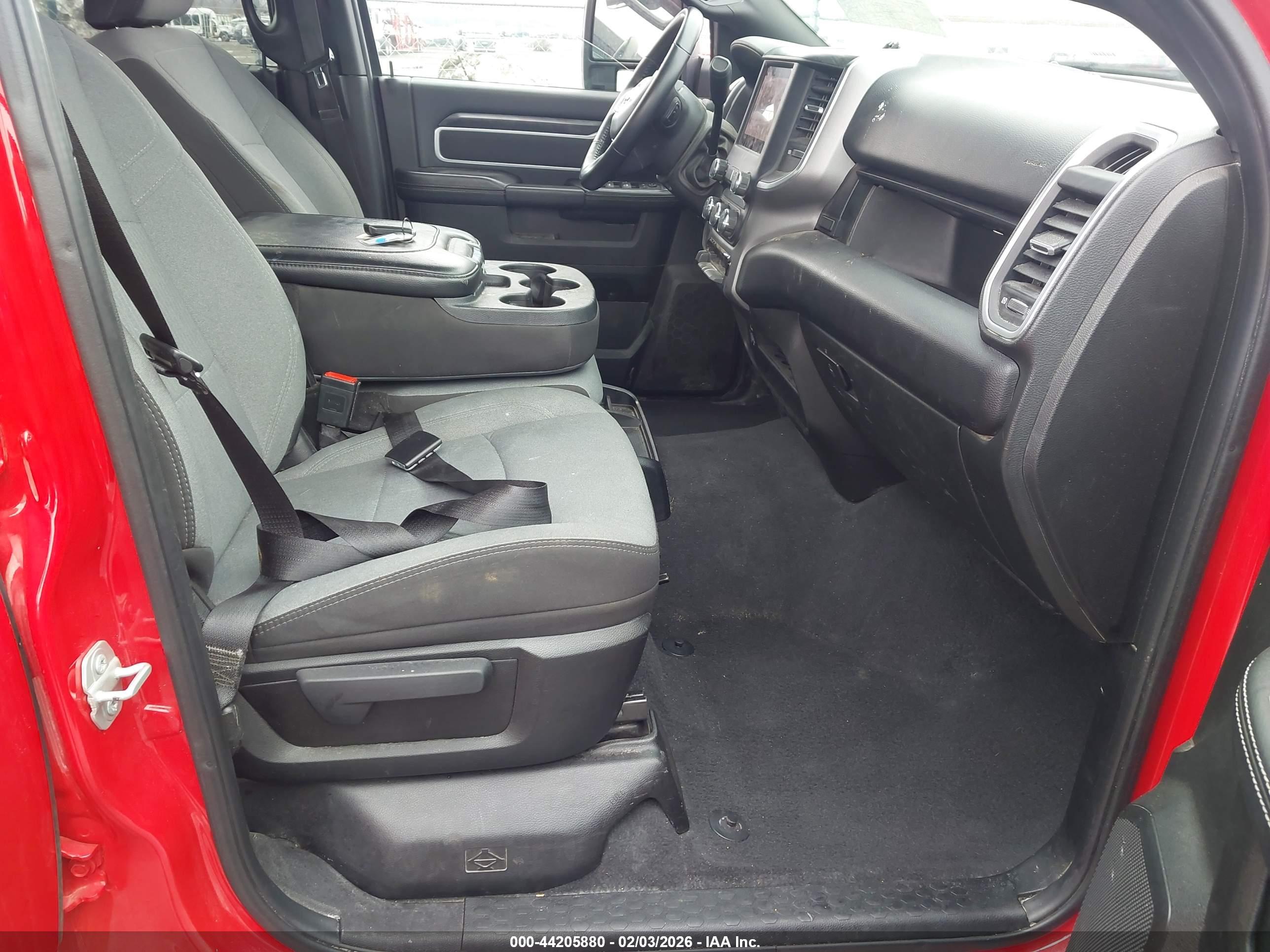 RAM 2500 image 5