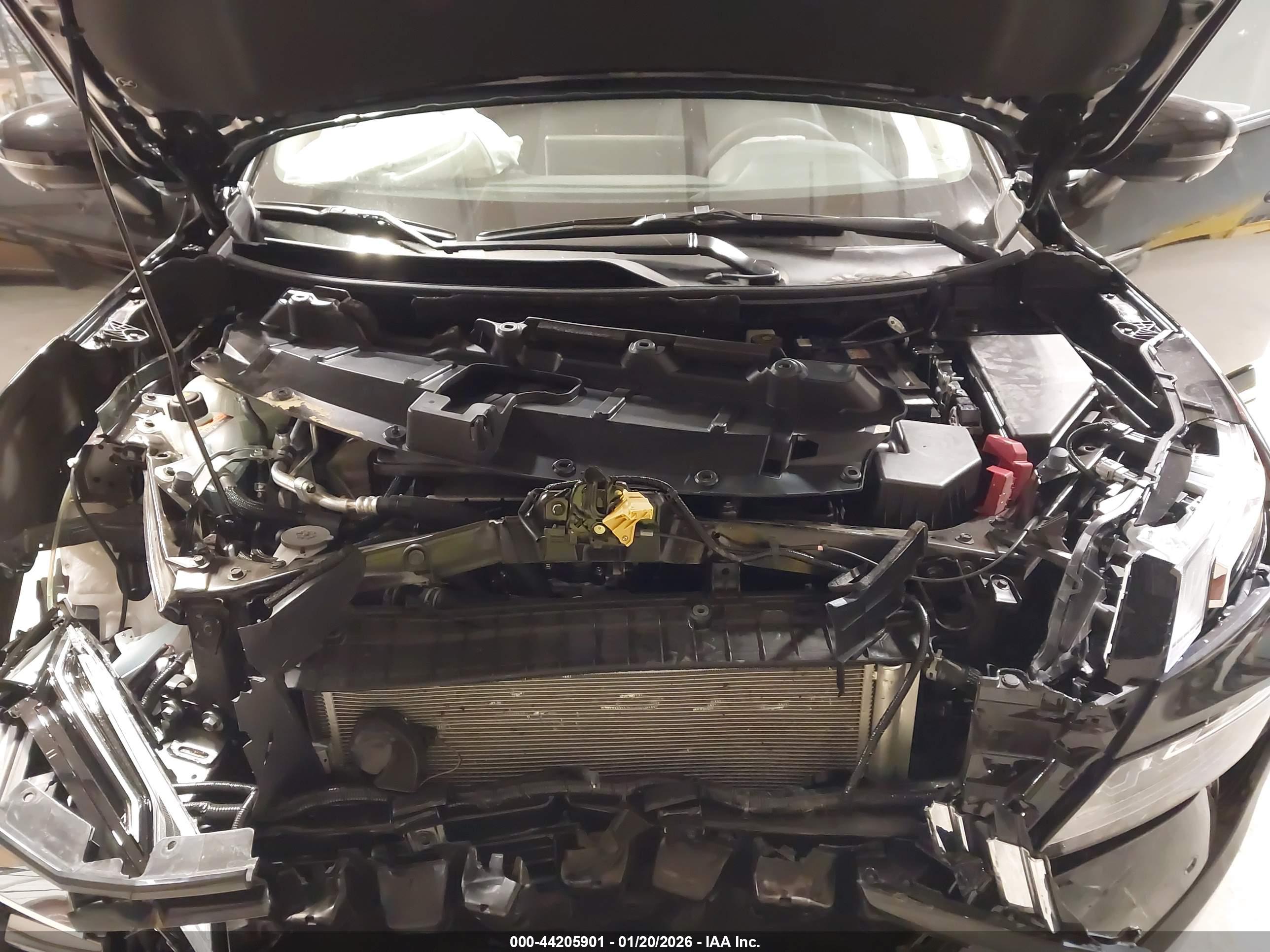 NISSAN ROGUE image 10