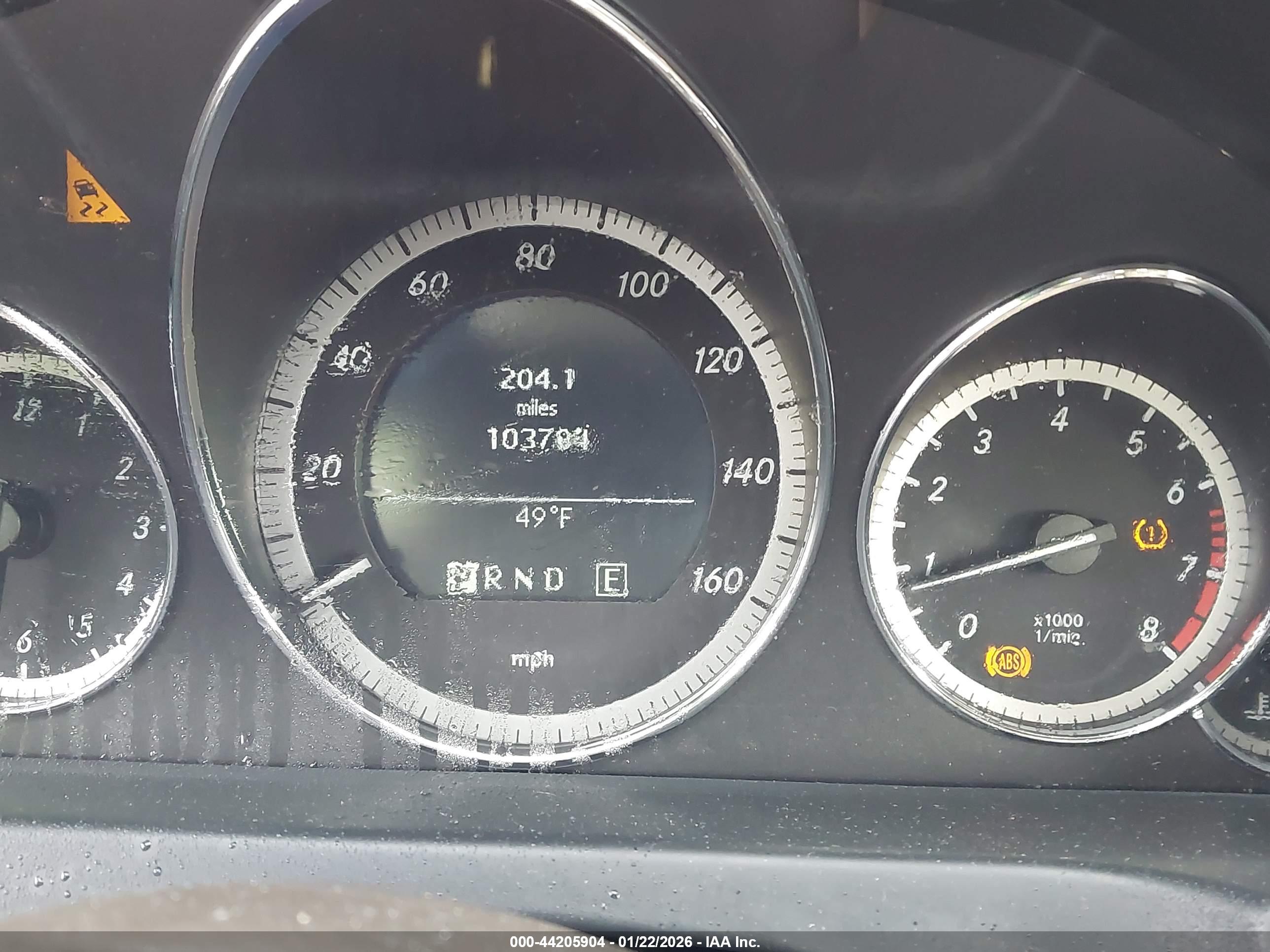 MERCEDES-BENZ E image 7