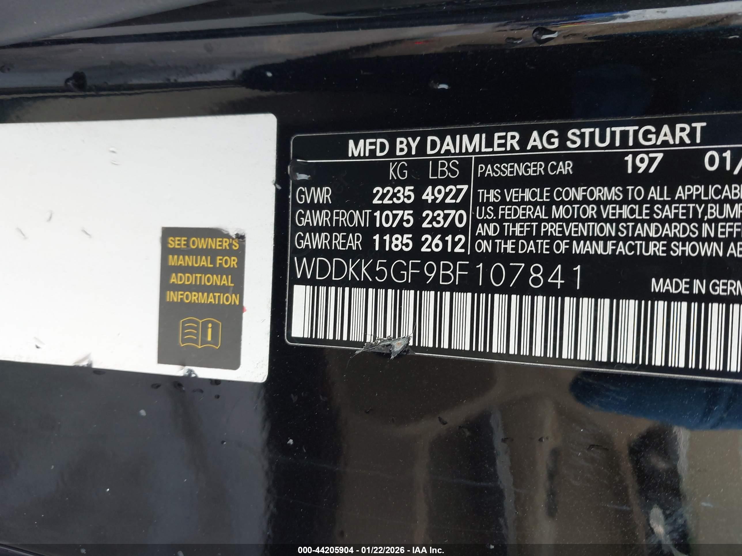 MERCEDES-BENZ E image 9