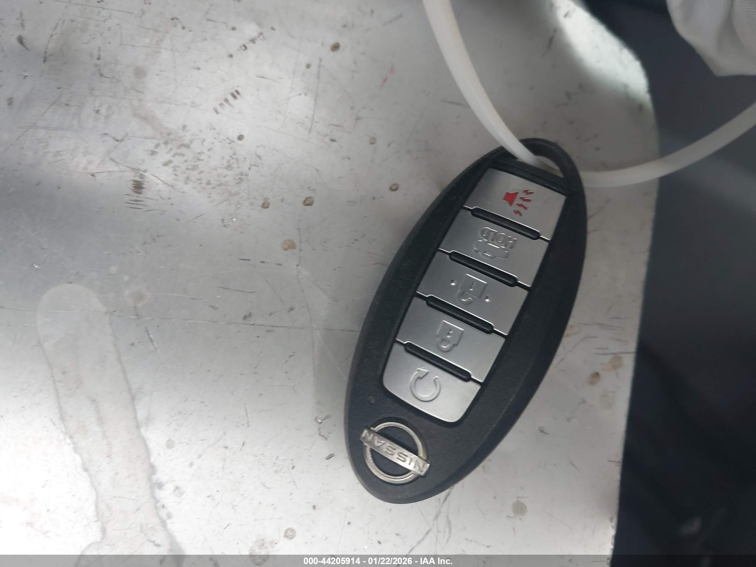 NISSAN ALTIMA image 11