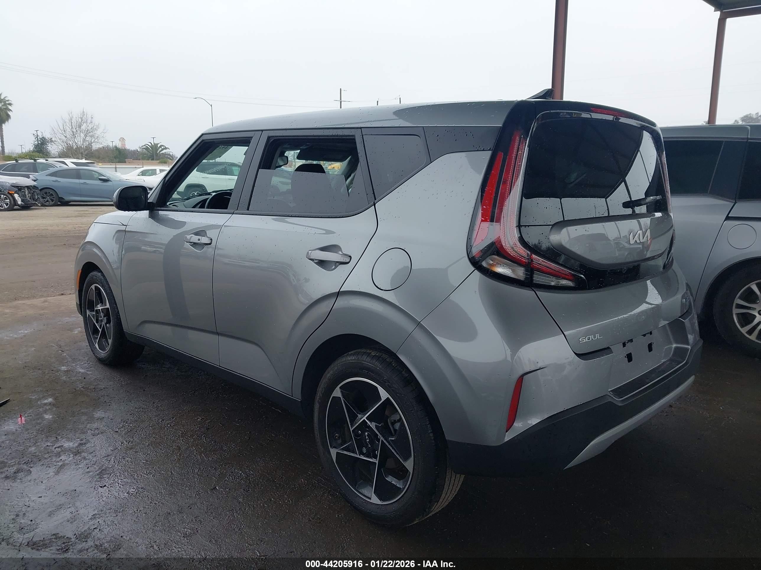 KIA SOUL image 3