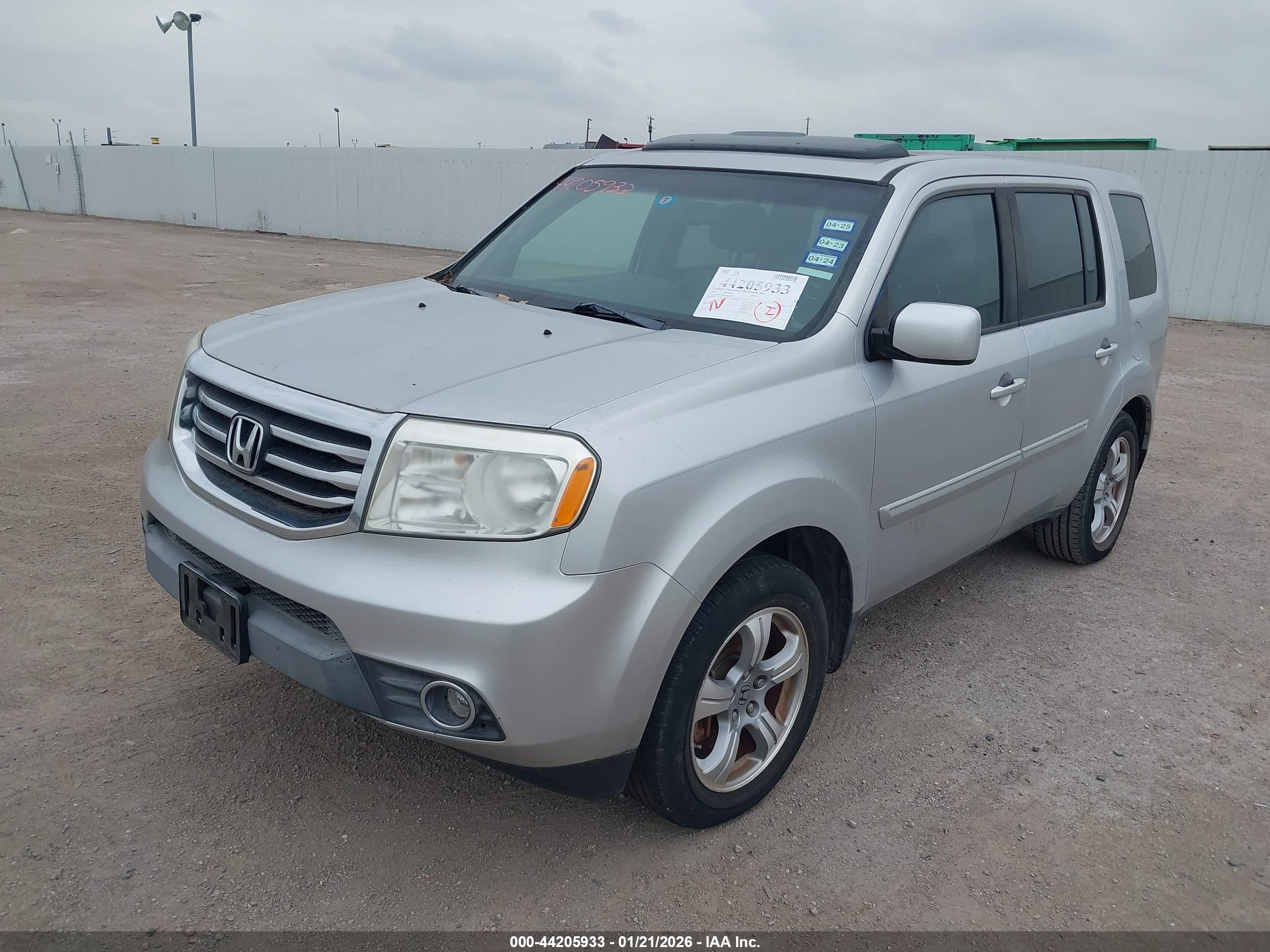 HONDA PILOT image 2