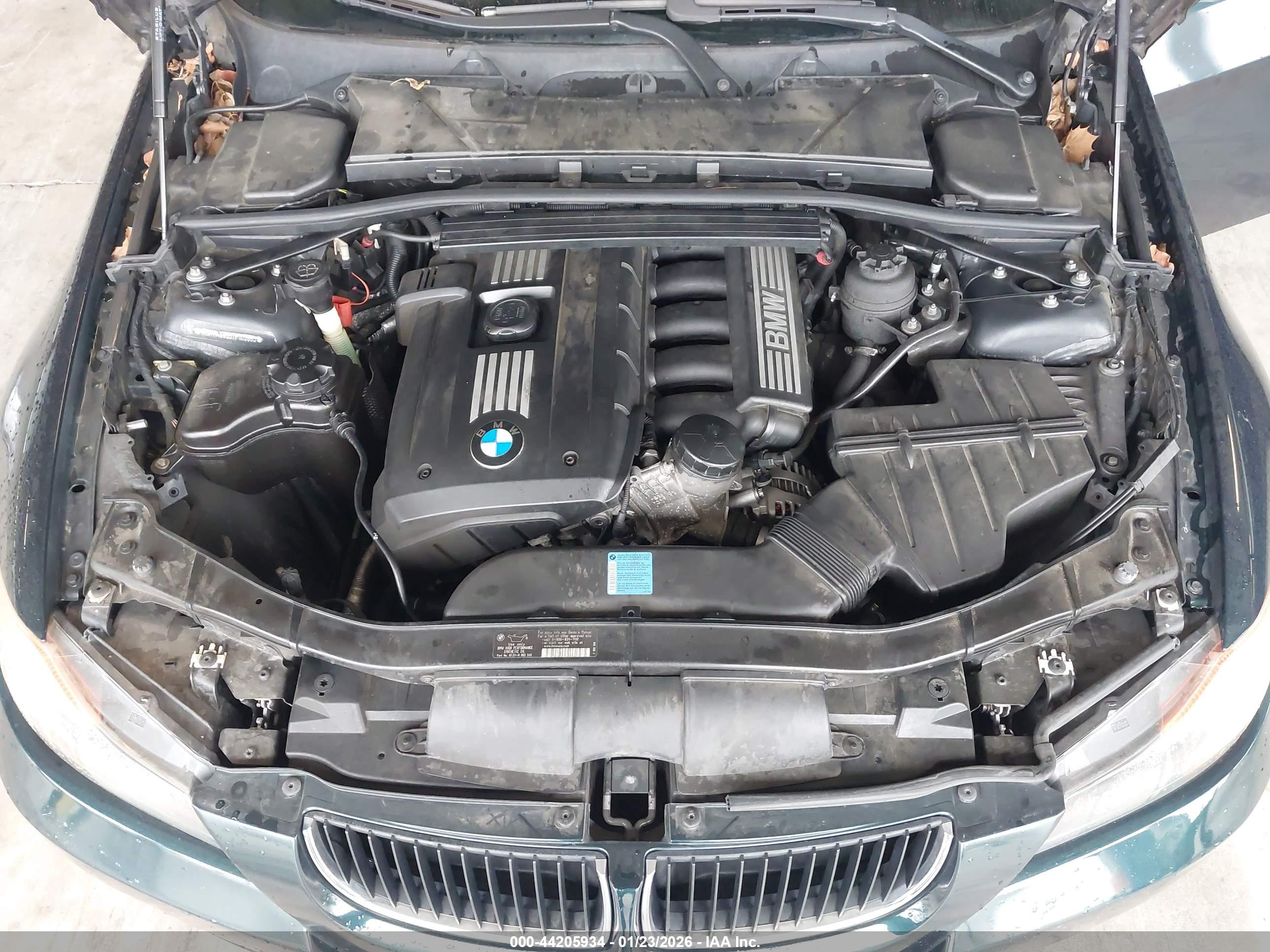 BMW 328I image 10