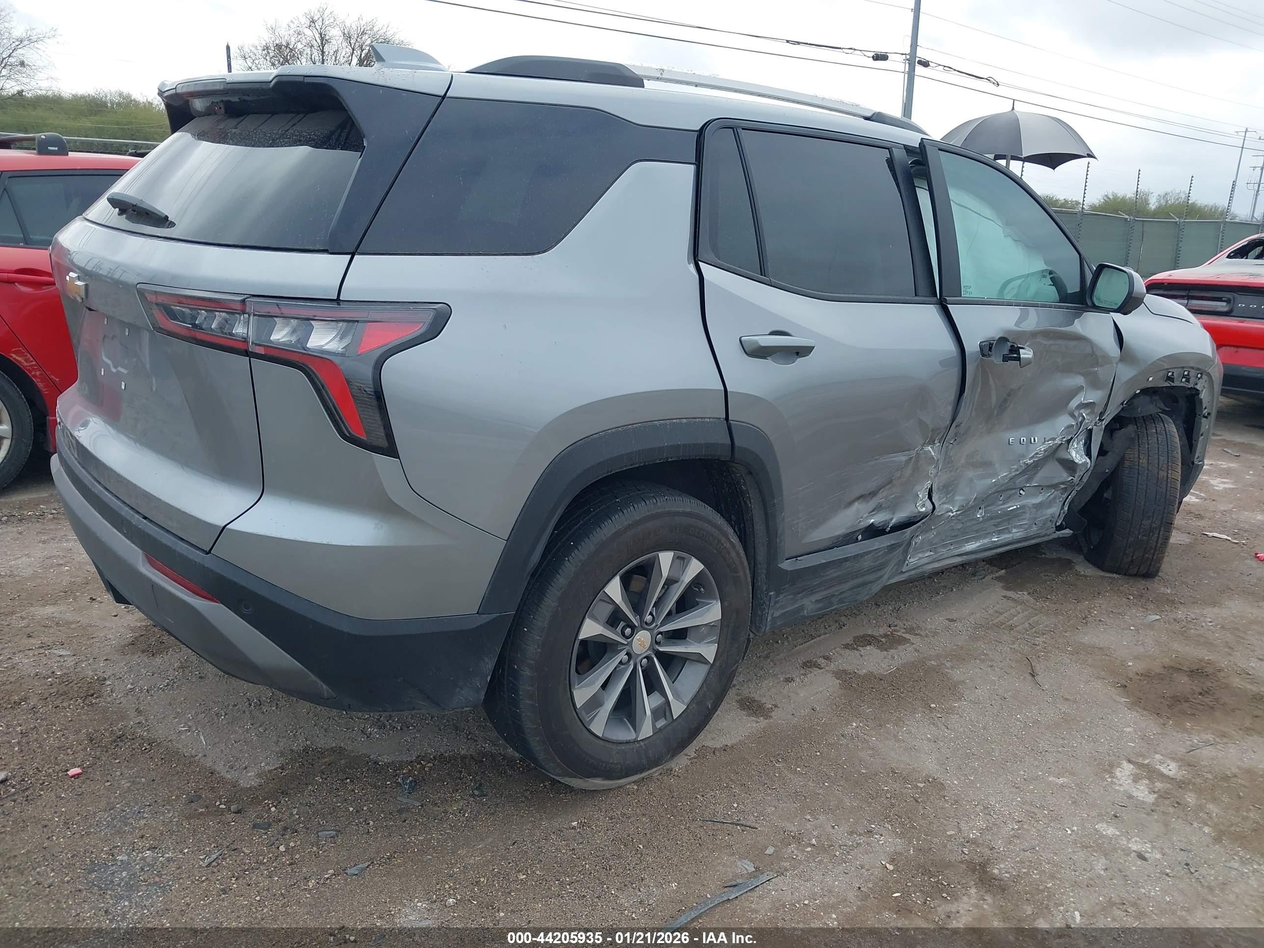 CHEVROLET EQUINOX image 4