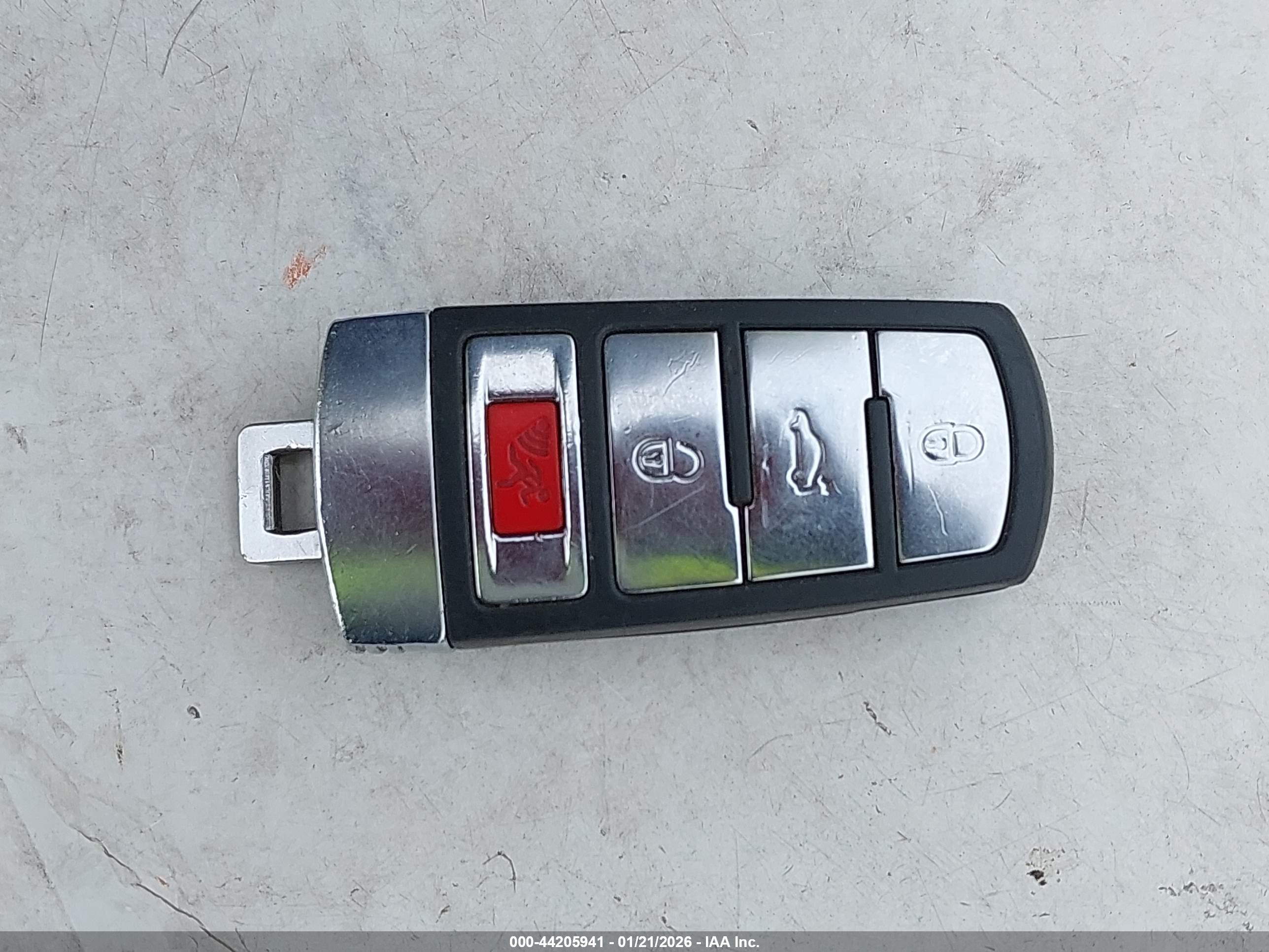 VOLKSWAGEN PASSAT image 11