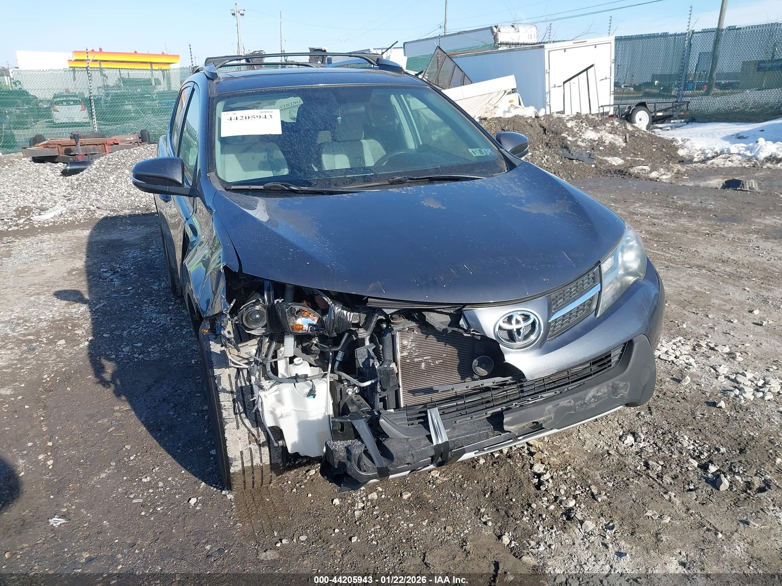 TOYOTA RAV4 image 6