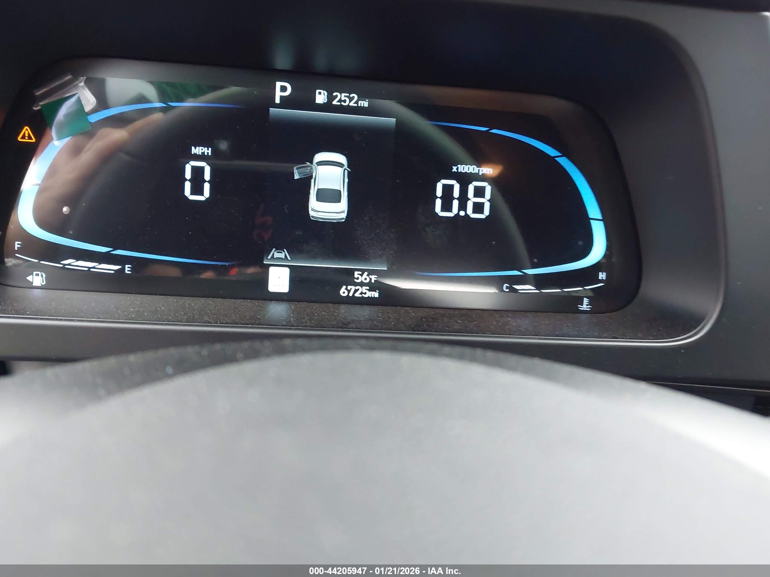HYUNDAI ELANTRA image 7