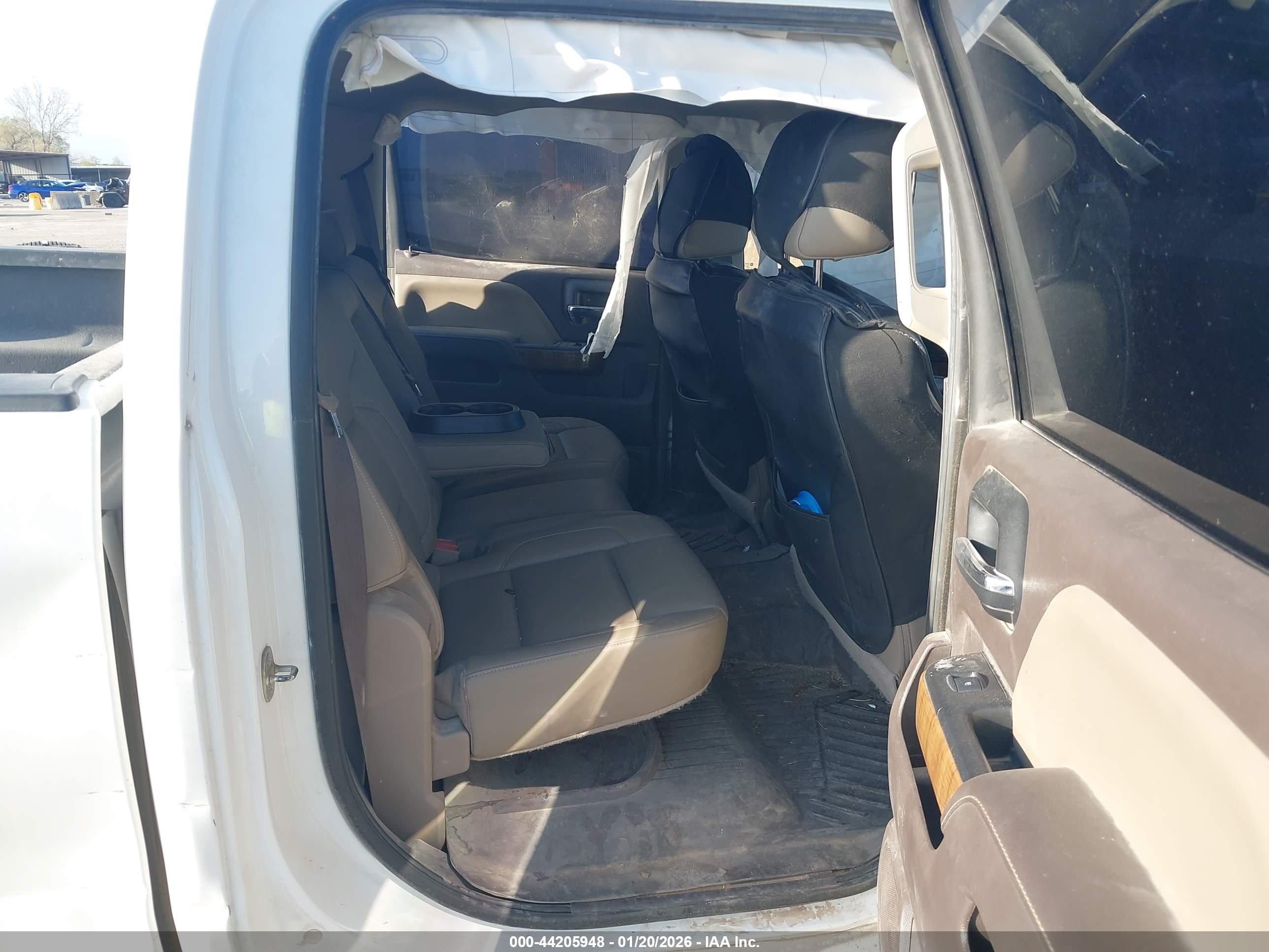 GMC SIERRA image 8