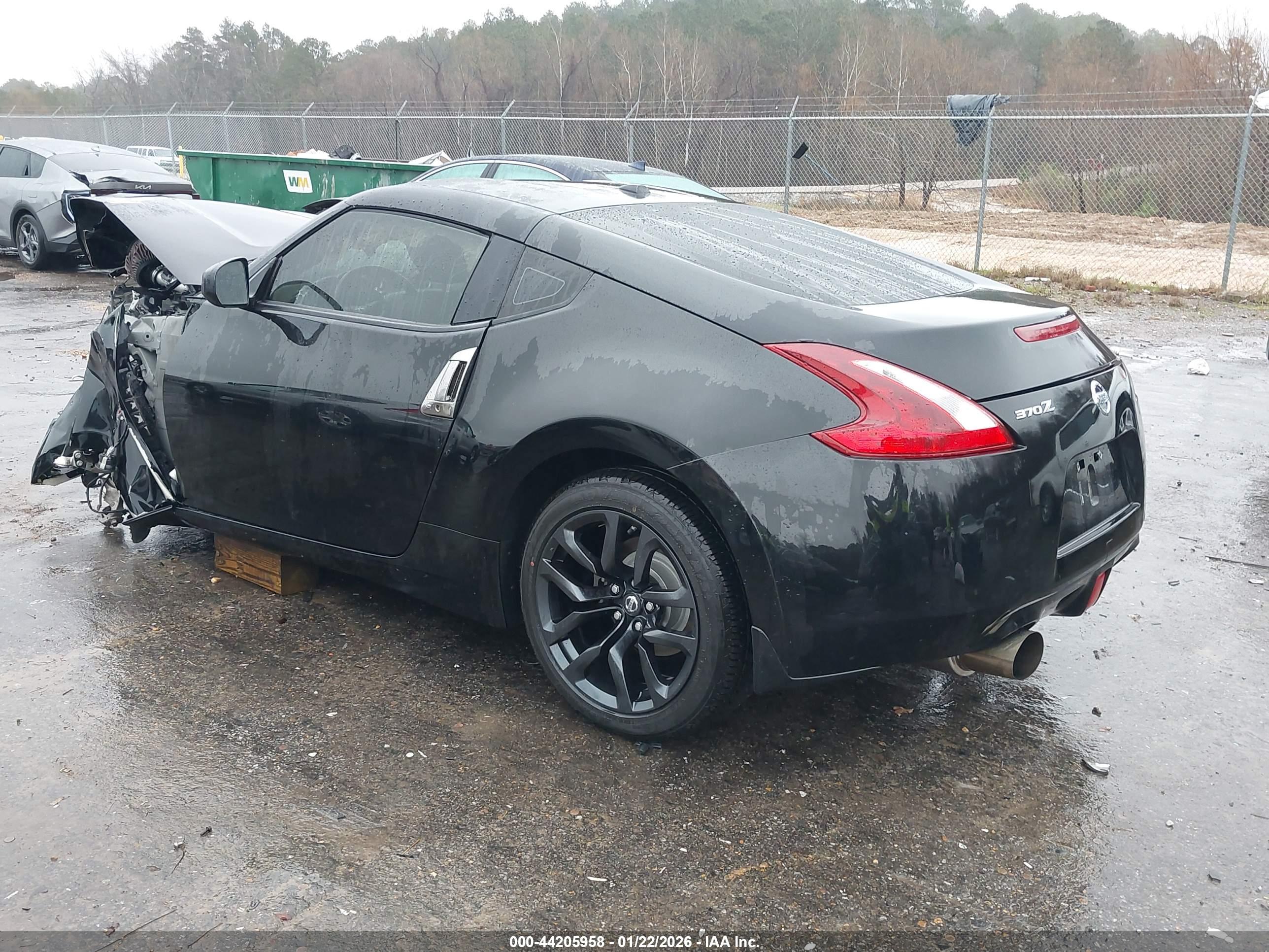 NISSAN 370Z image 3