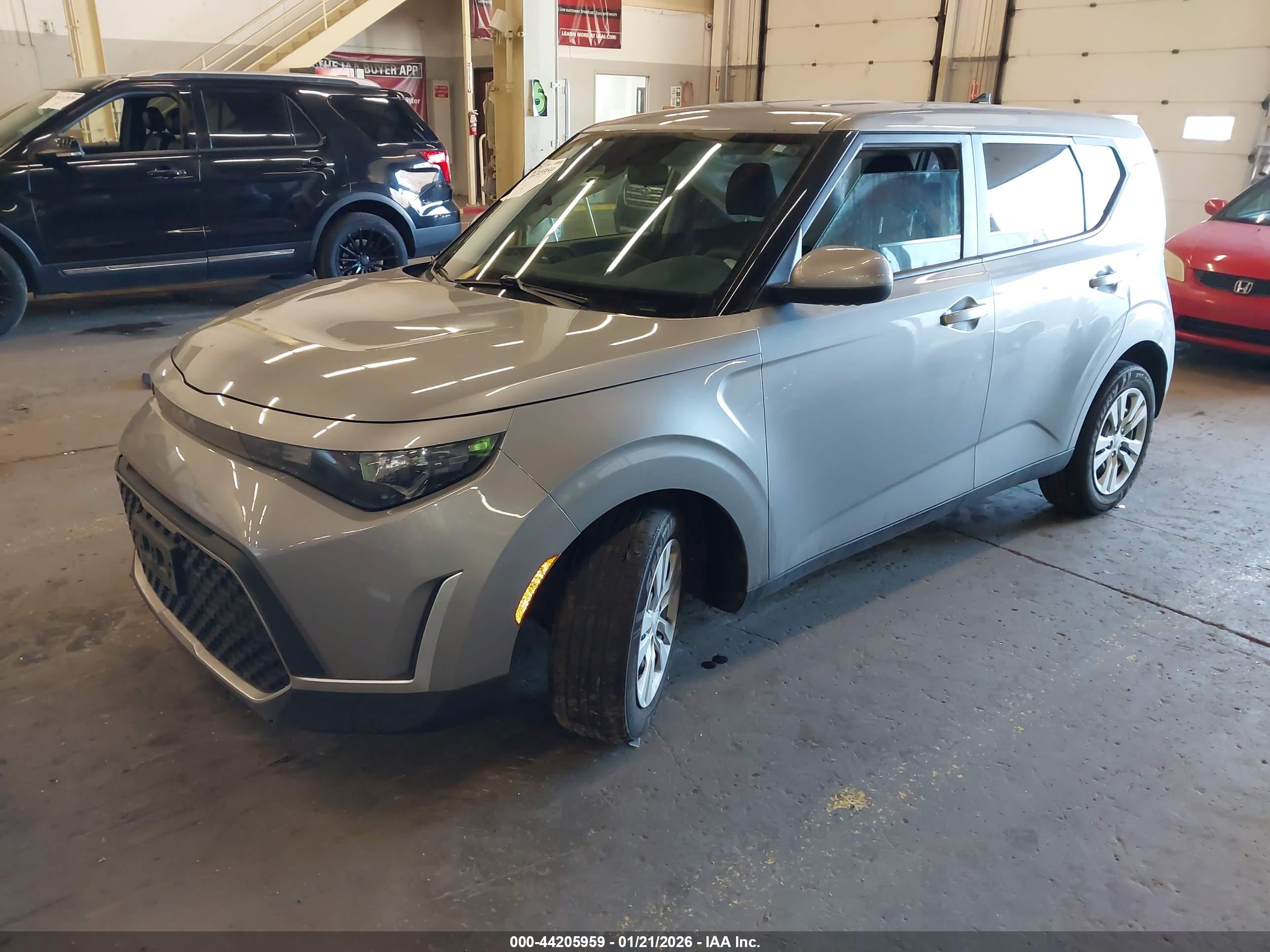 KIA SOUL image 2