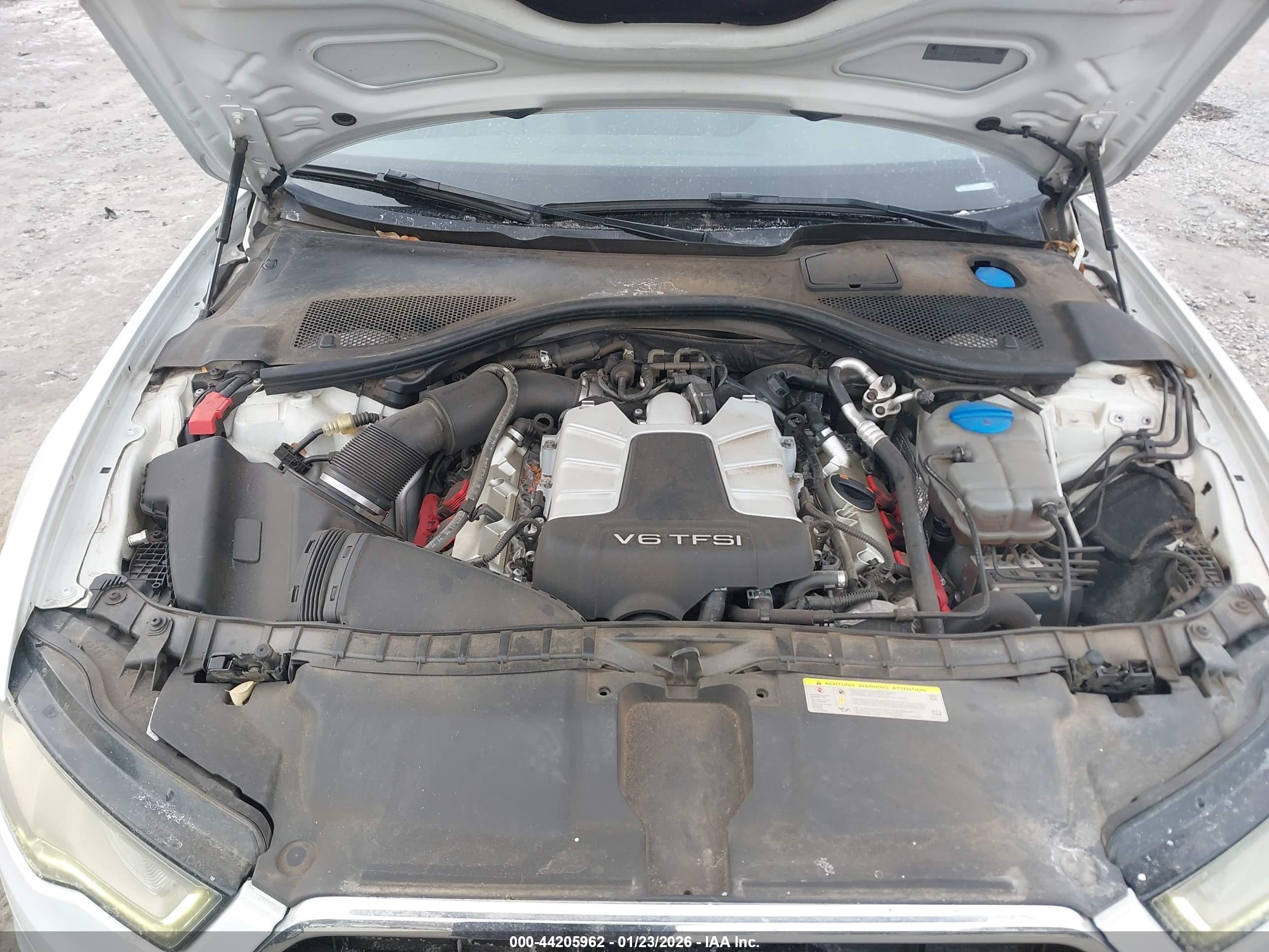 AUDI A6 image 10