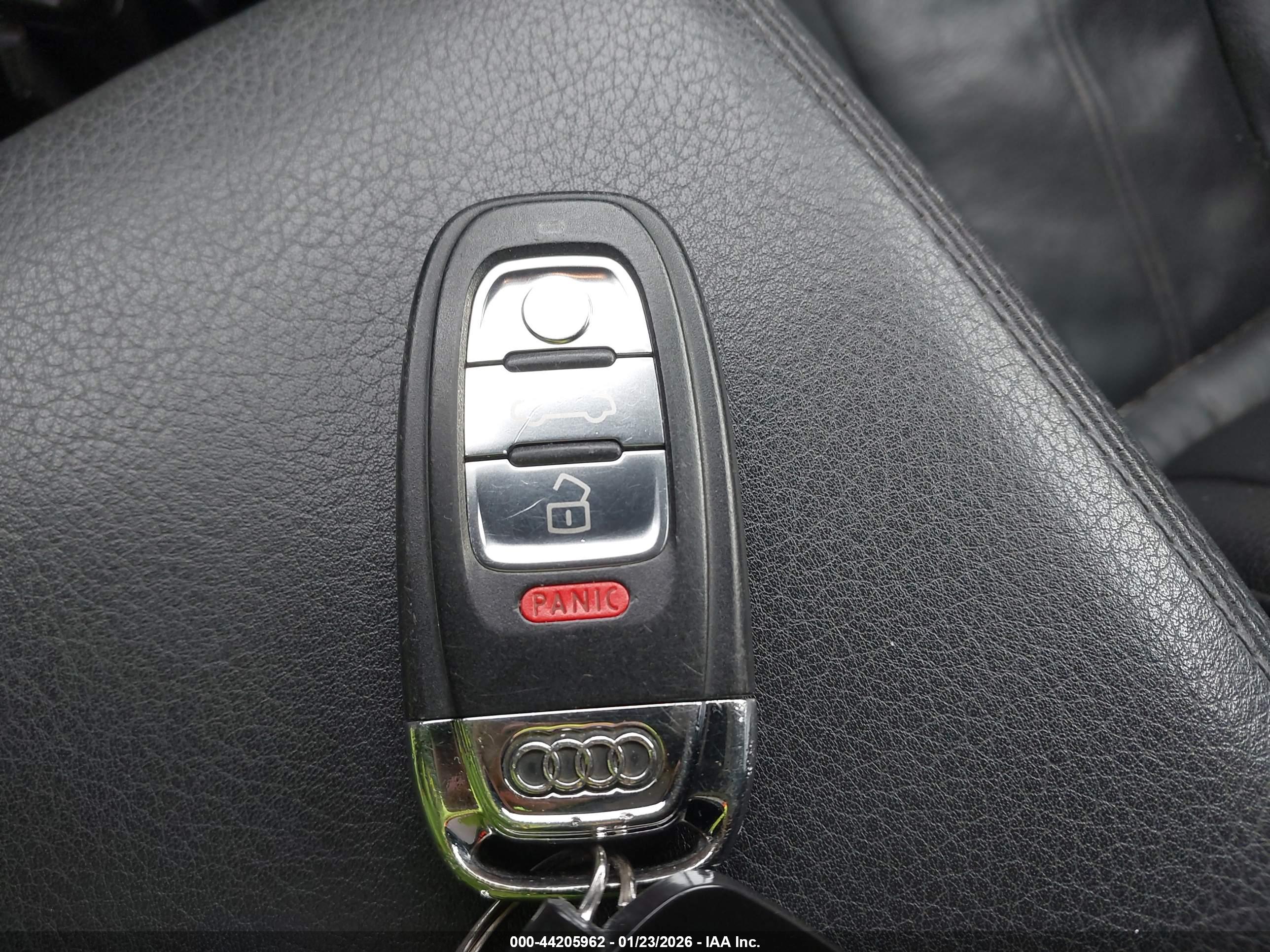 AUDI A6 image 11