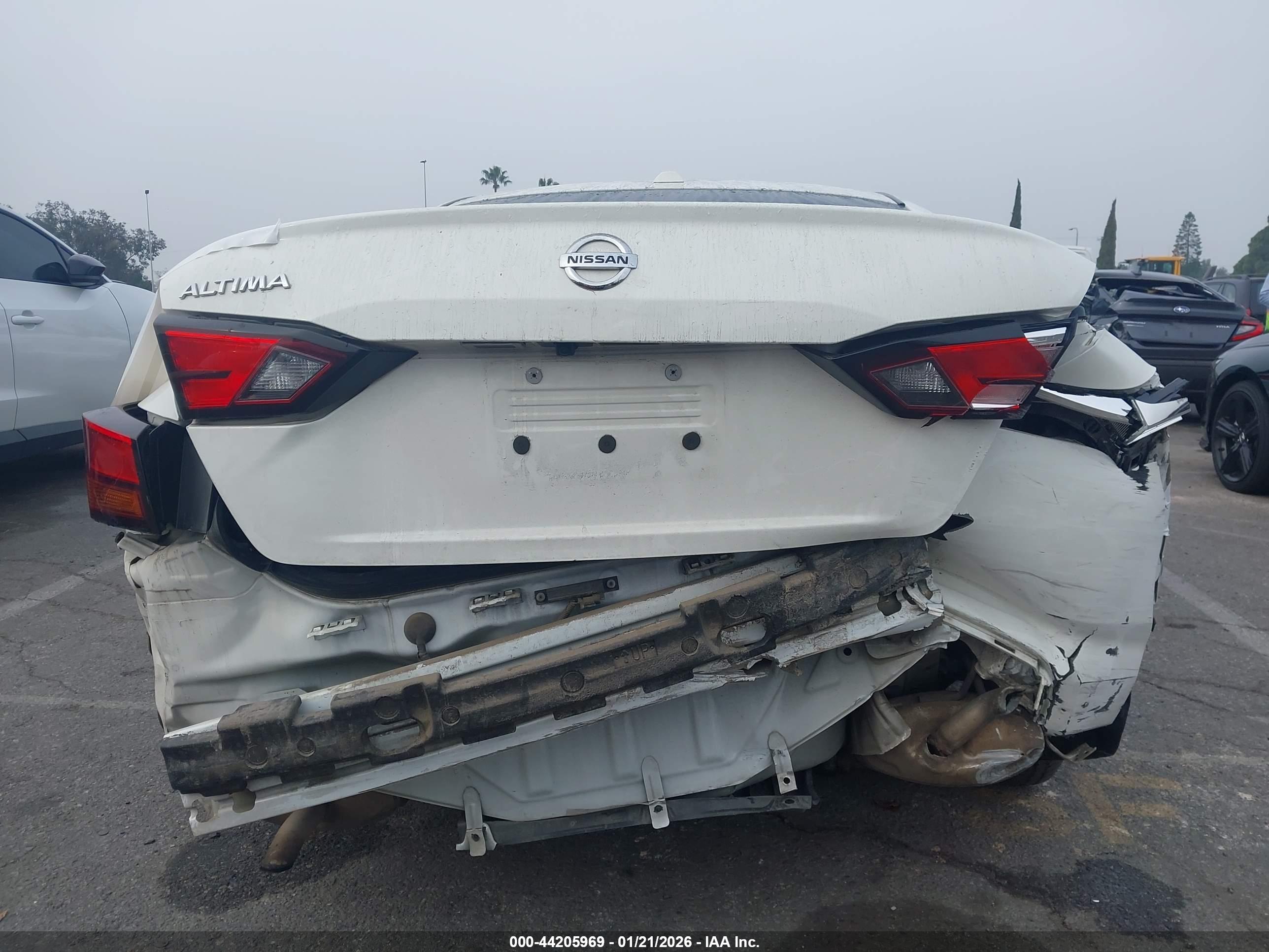 NISSAN ALTIMA image 6