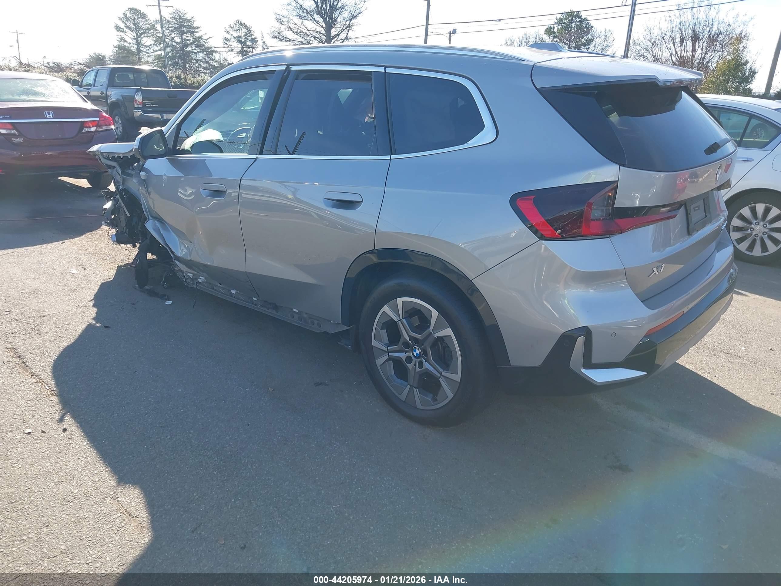 BMW X1 image 3