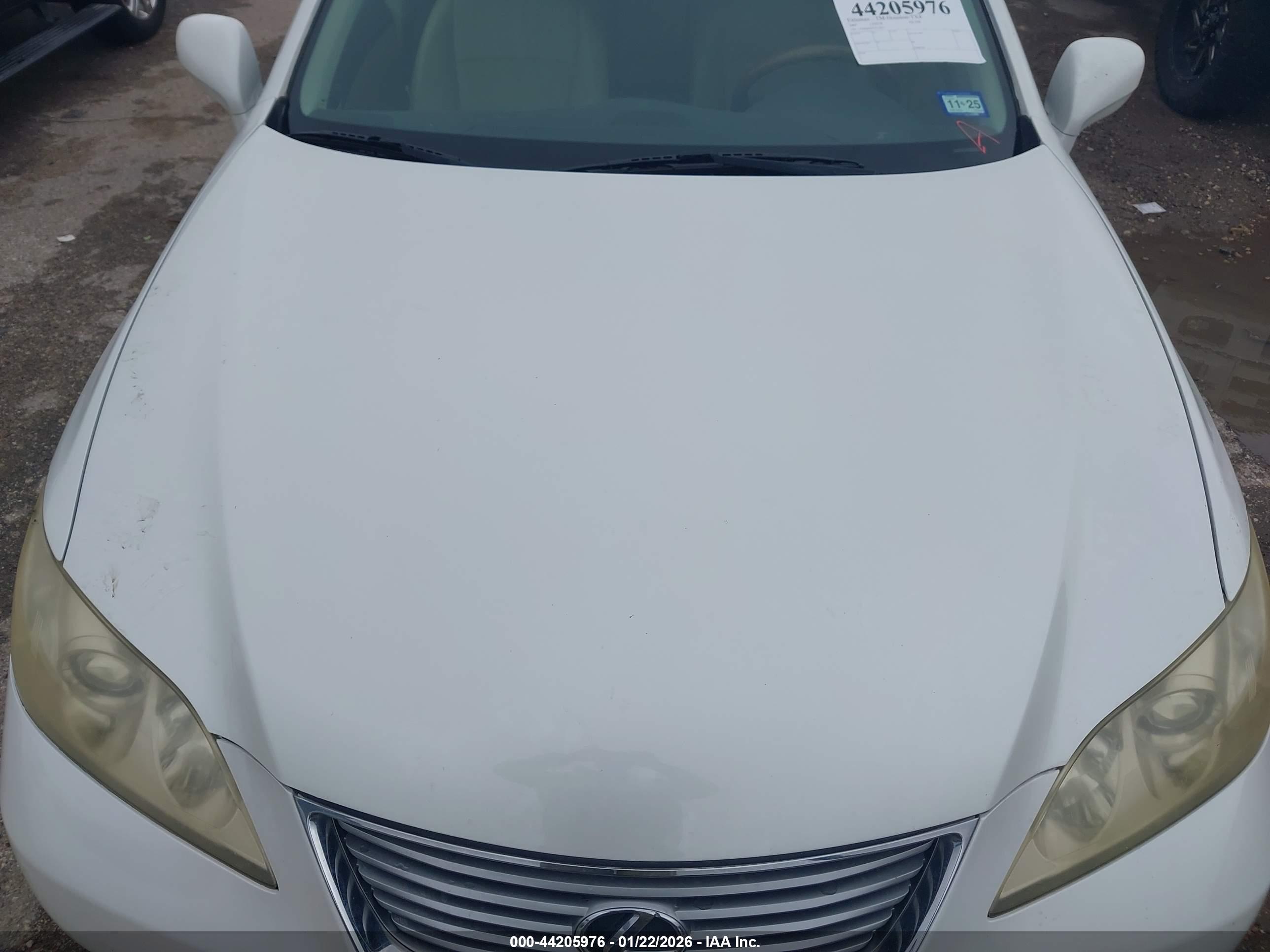 LEXUS ES image 6