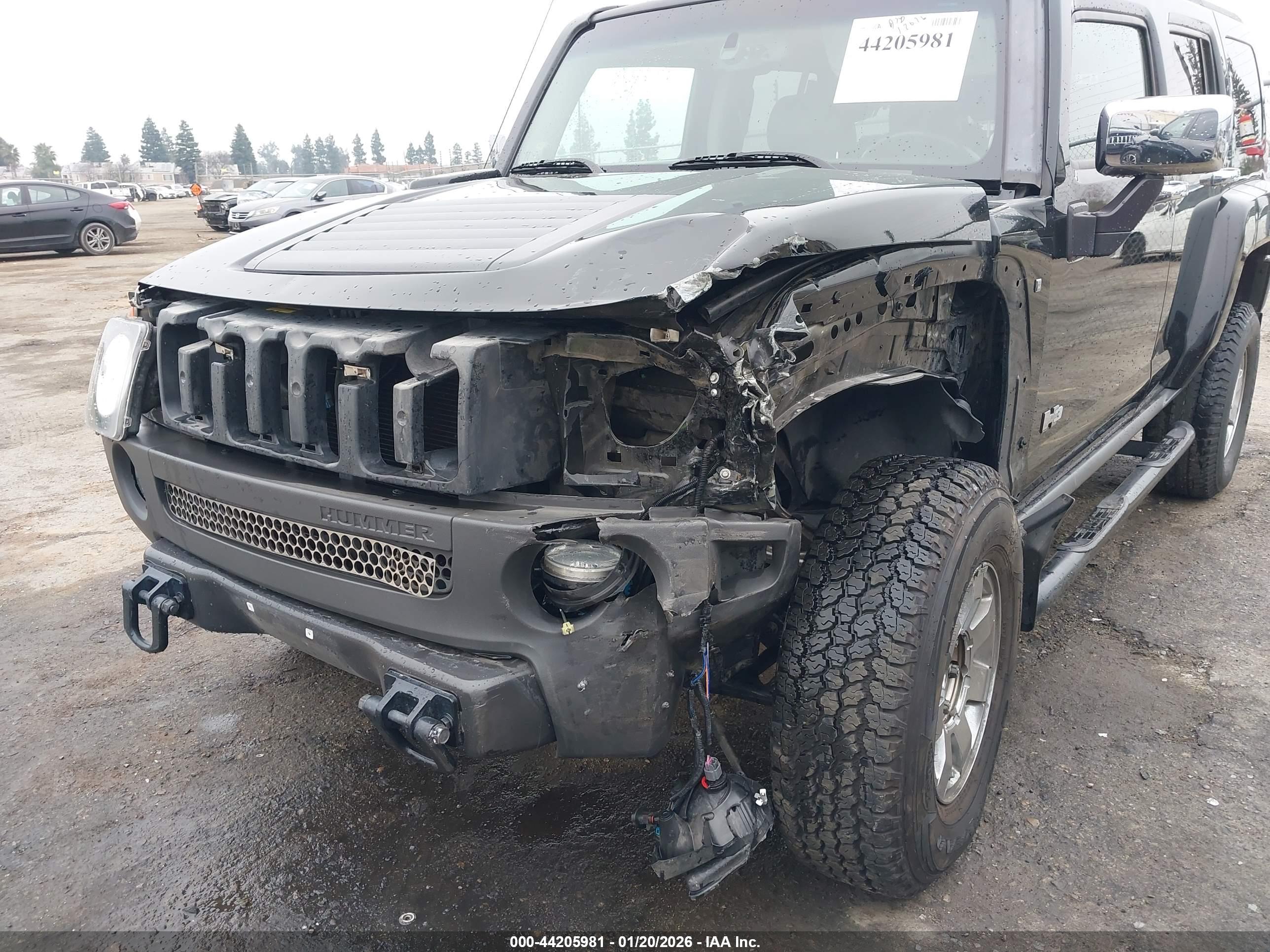 HUMMER H3 image 6
