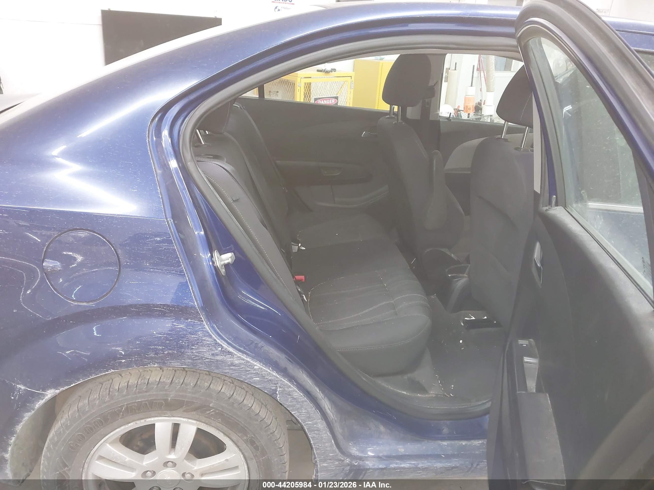 CHEVROLET SONIC image 8