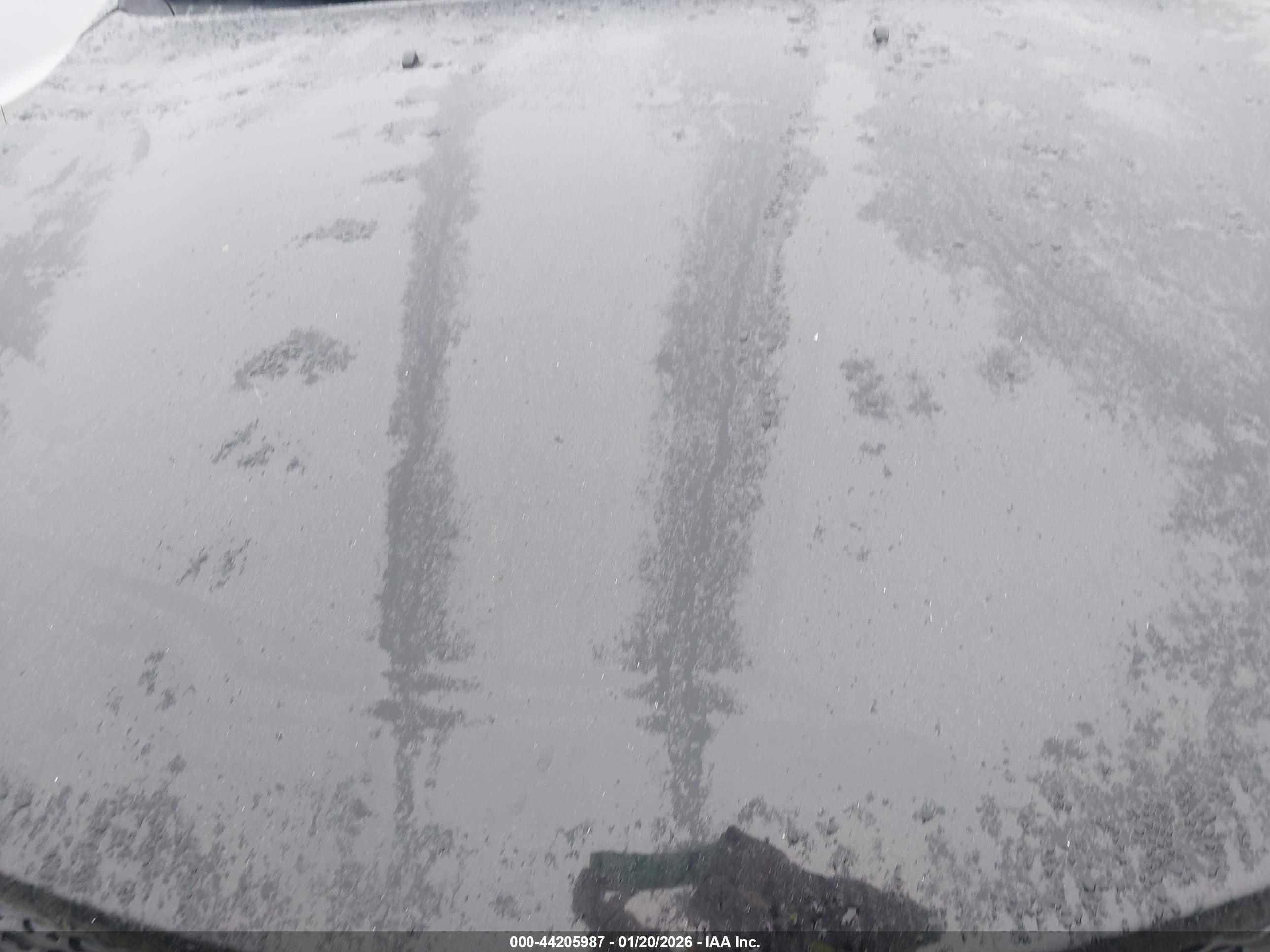 CHRYSLER 200 image 10