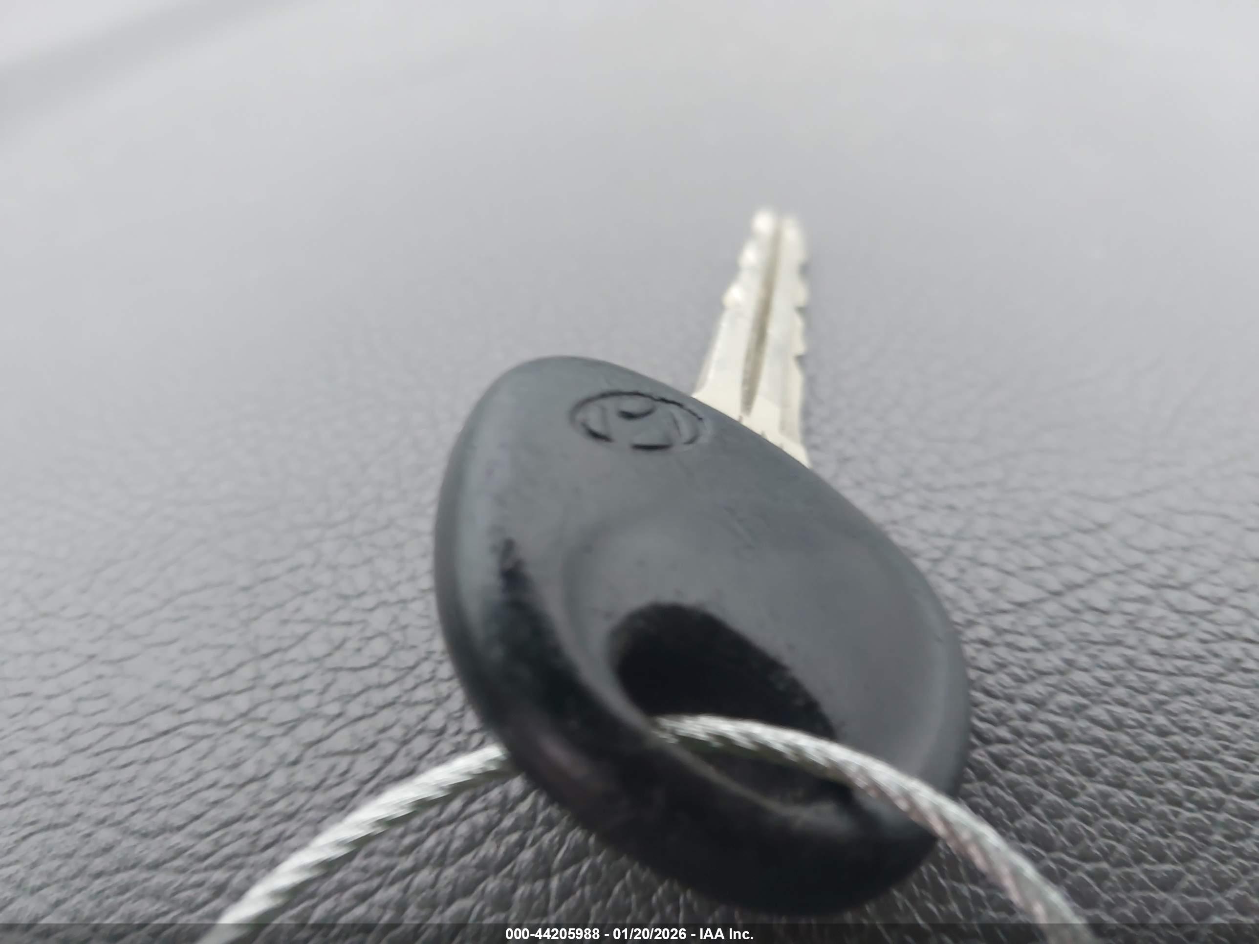 HYUNDAI SONATA image 11