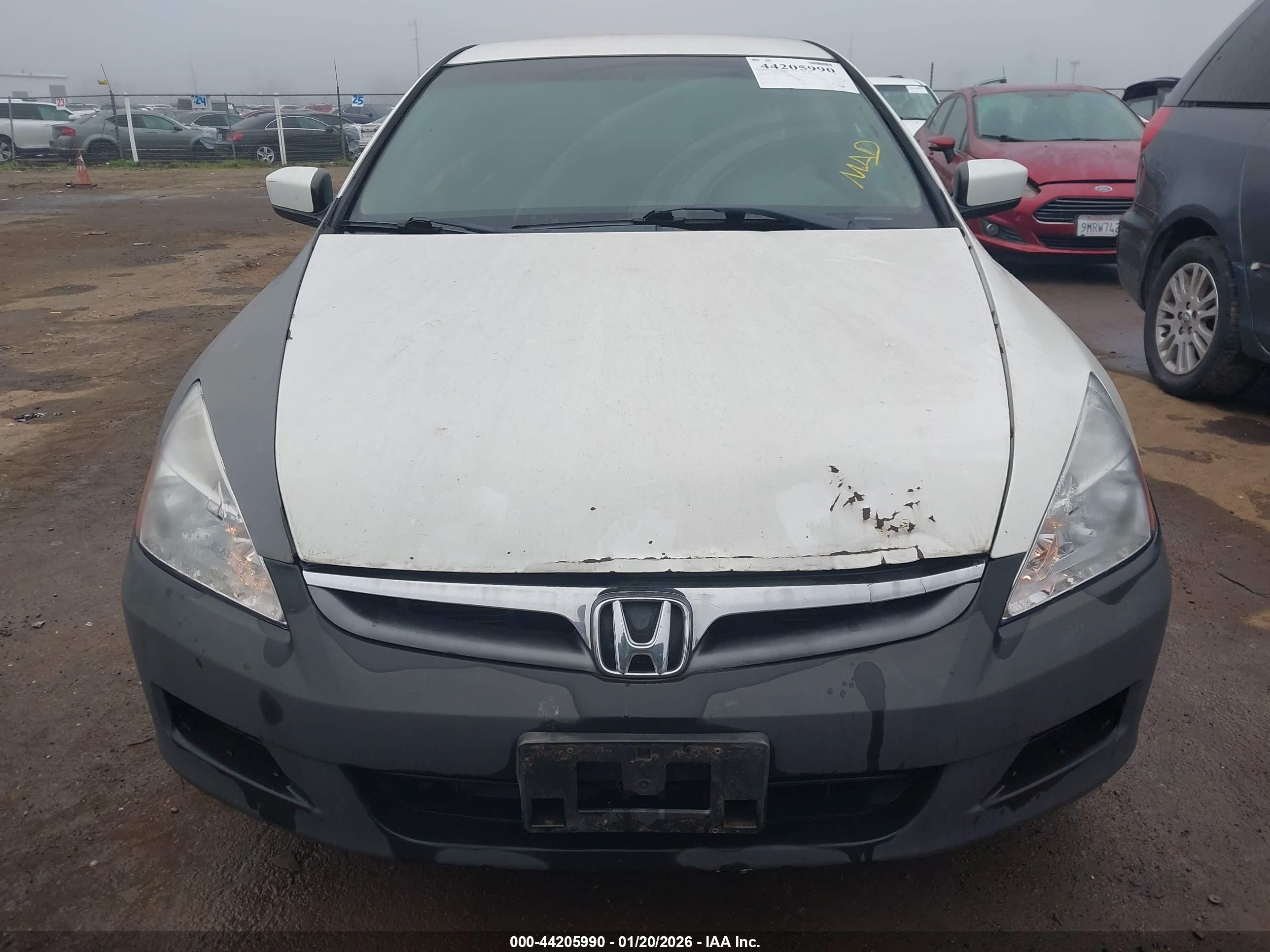 HONDA ACCORD image 6