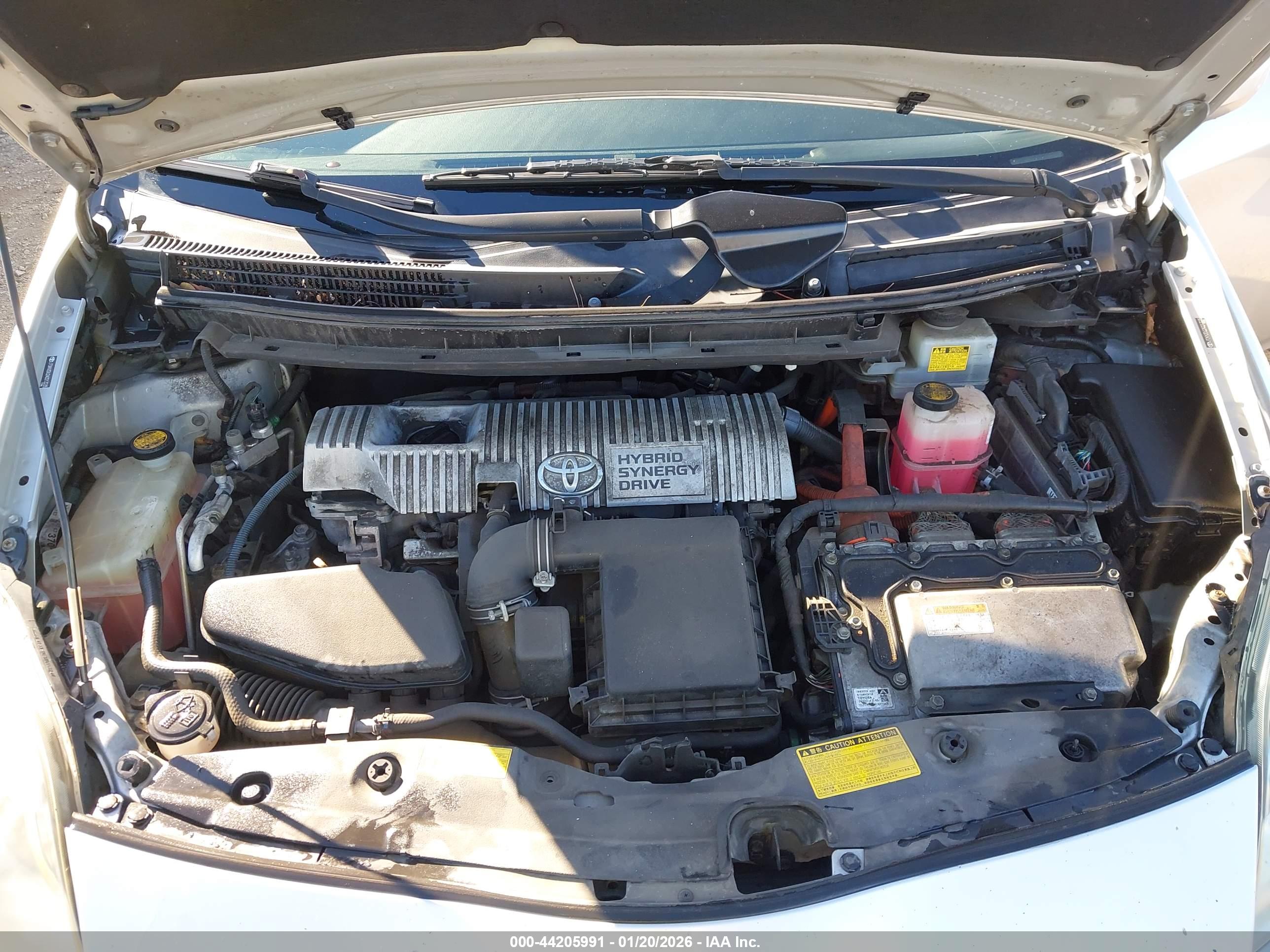 TOYOTA PRIUS image 10