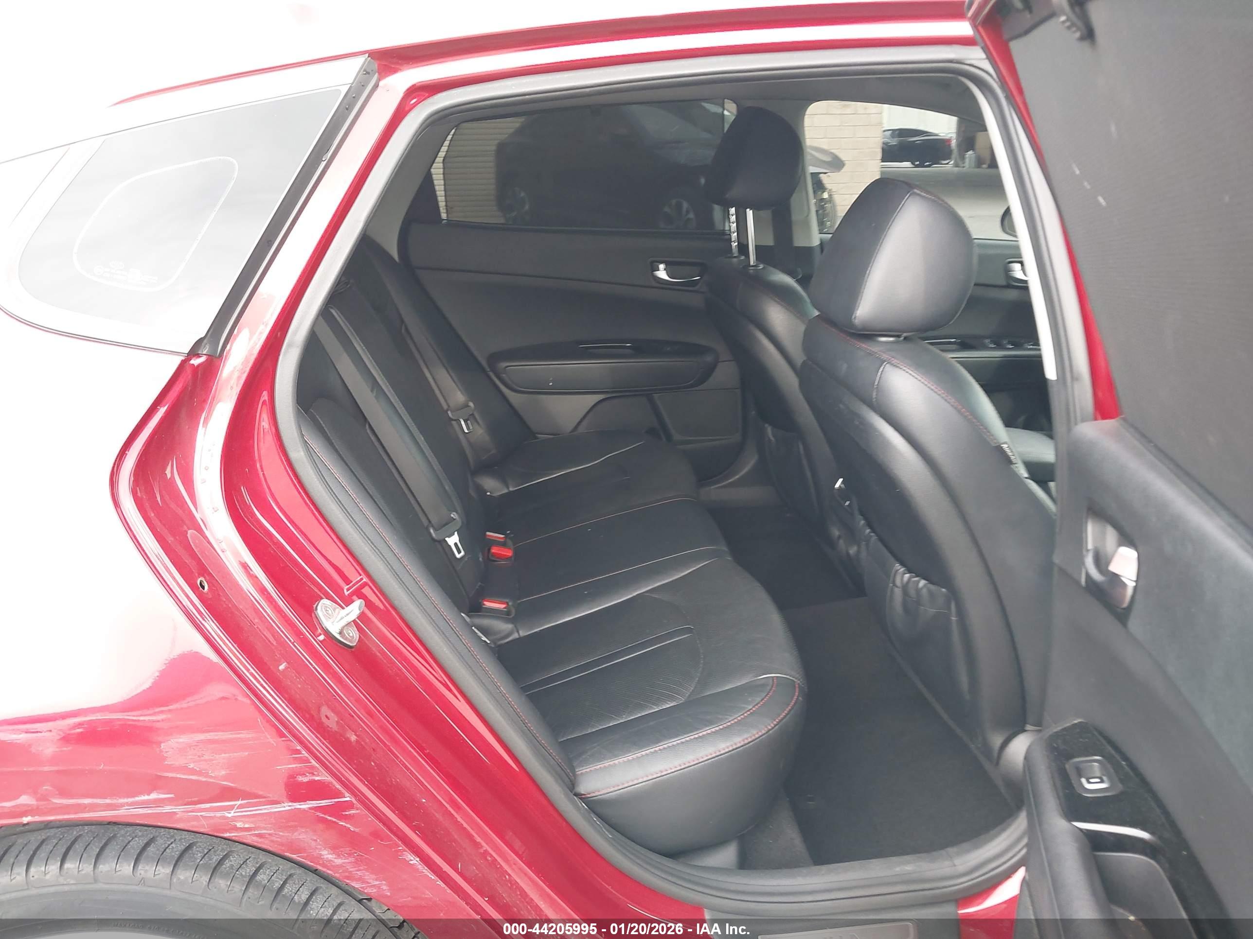 KIA OPTIMA image 8