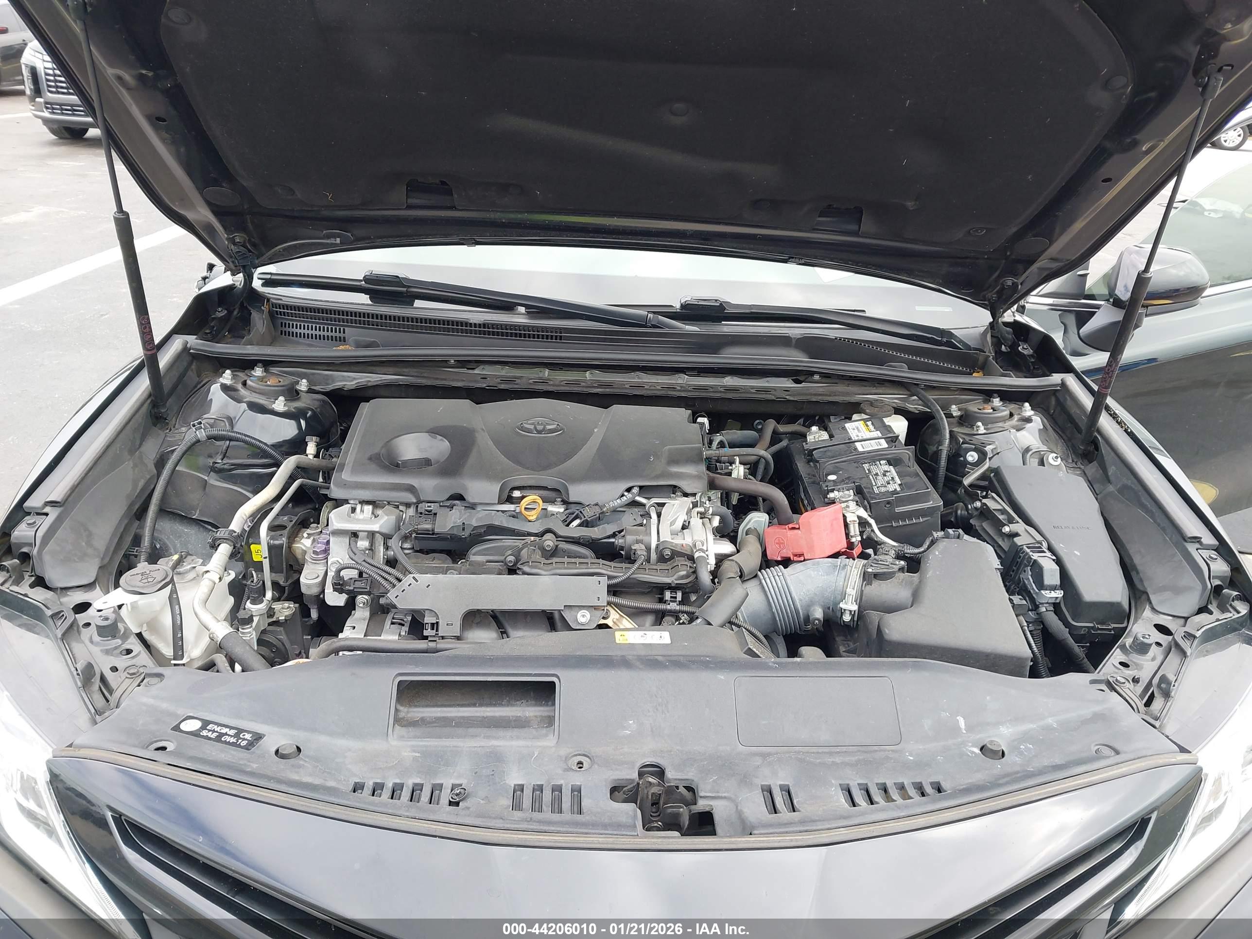 TOYOTA CAMRY image 10