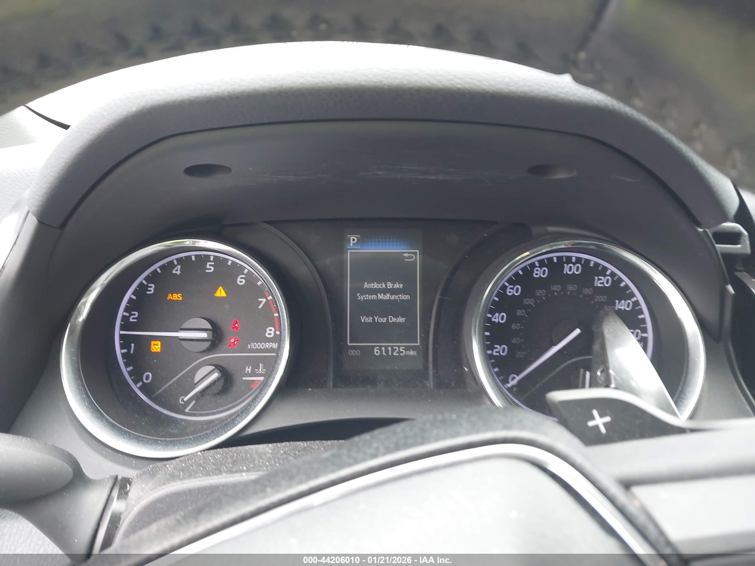 TOYOTA CAMRY image 7