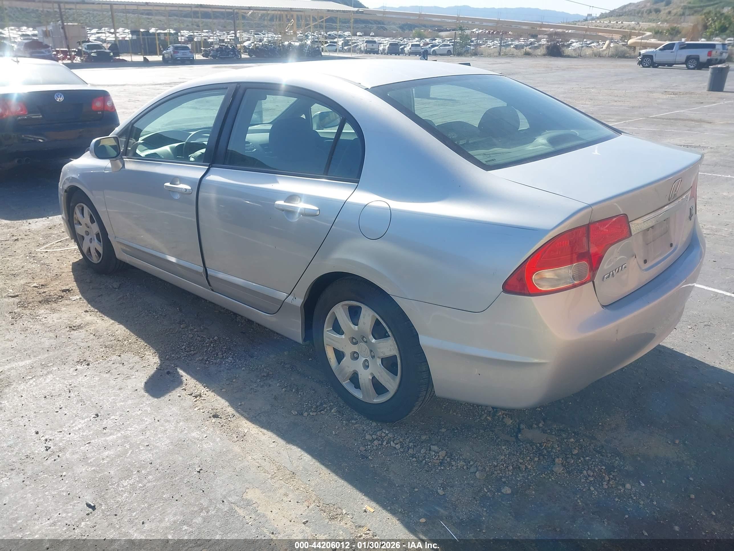 HONDA CIVIC image 3