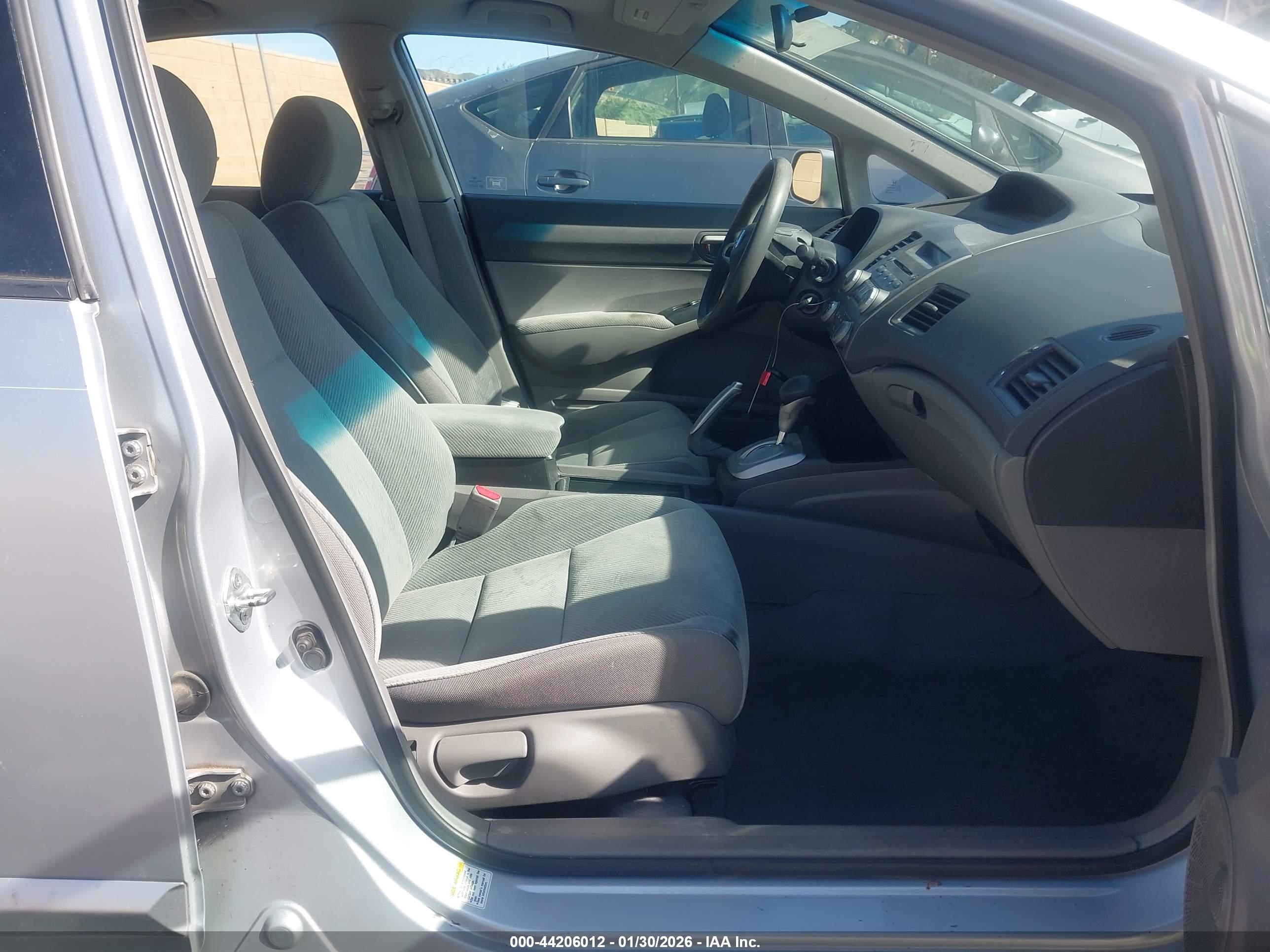 HONDA CIVIC image 5