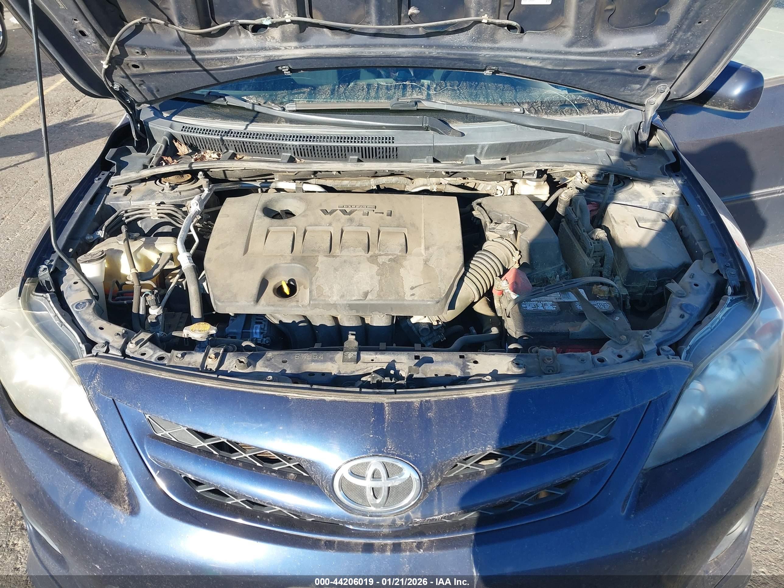 TOYOTA COROLLA image 10