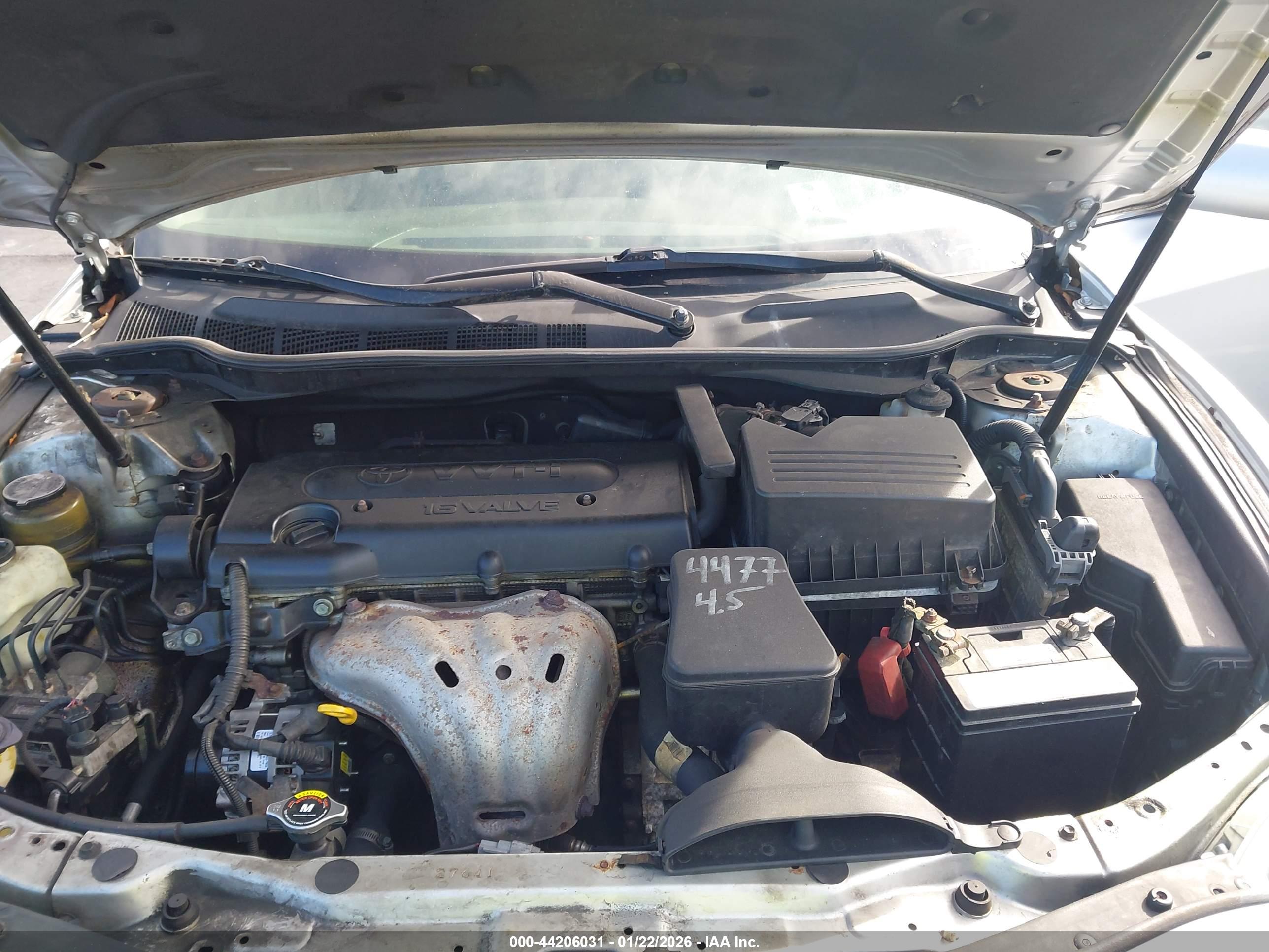 TOYOTA CAMRY image 10