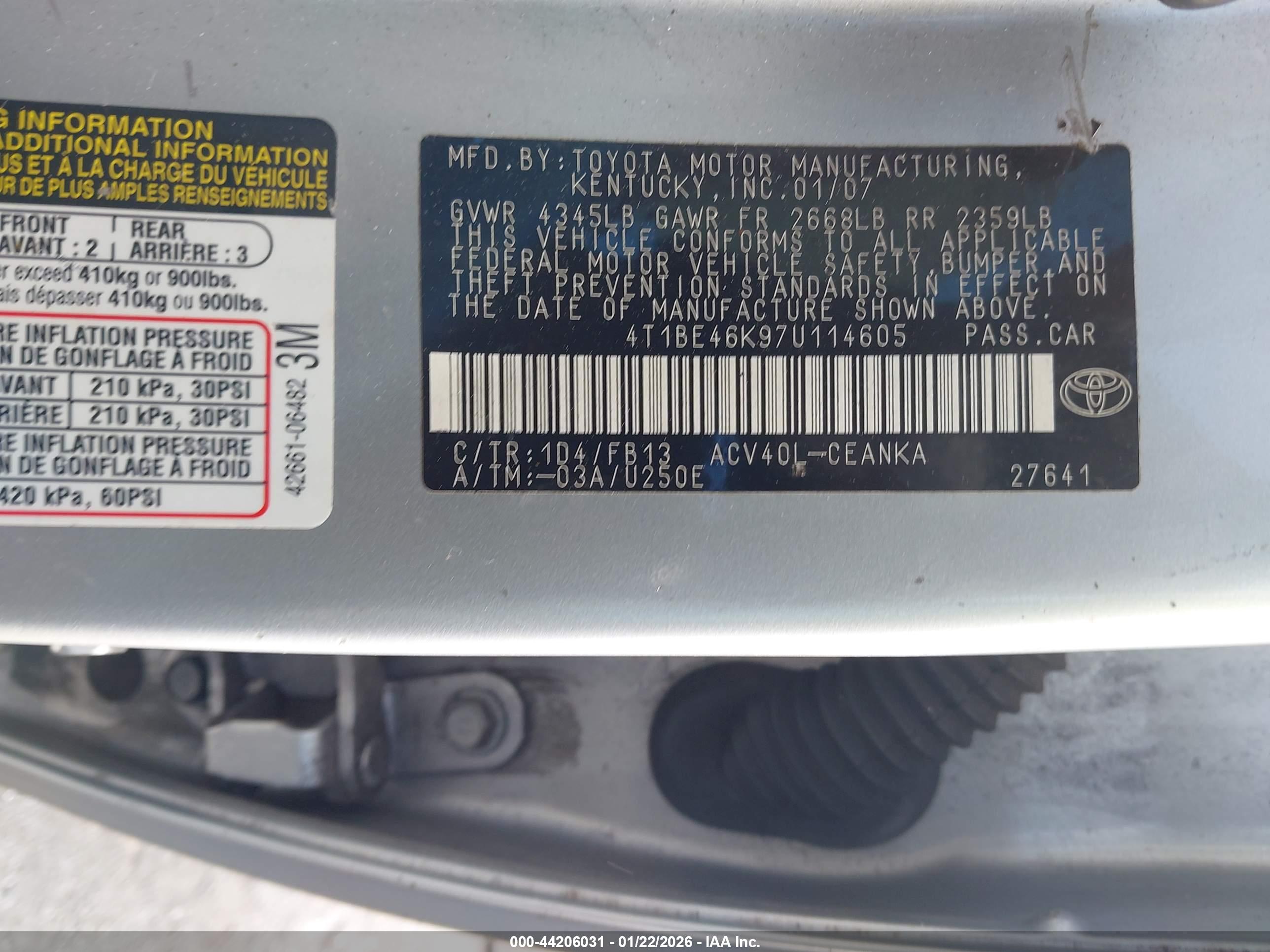 TOYOTA CAMRY image 9