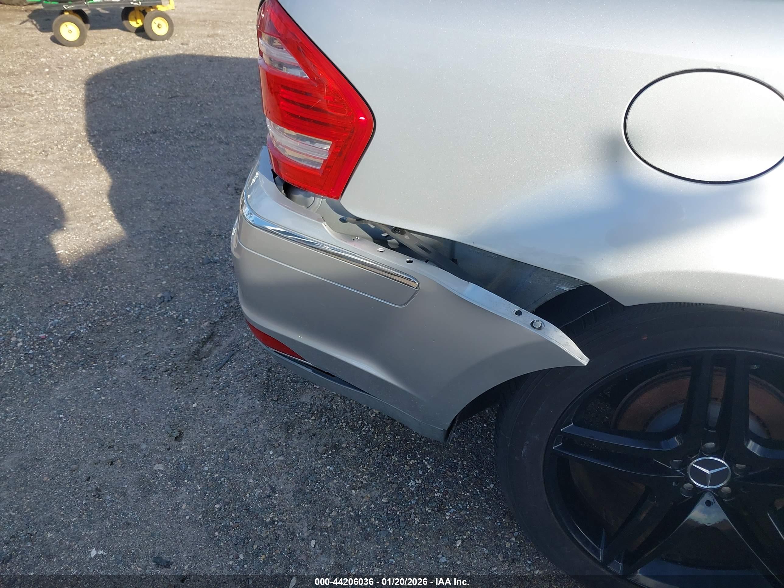 MERCEDES-BENZ GL image 6