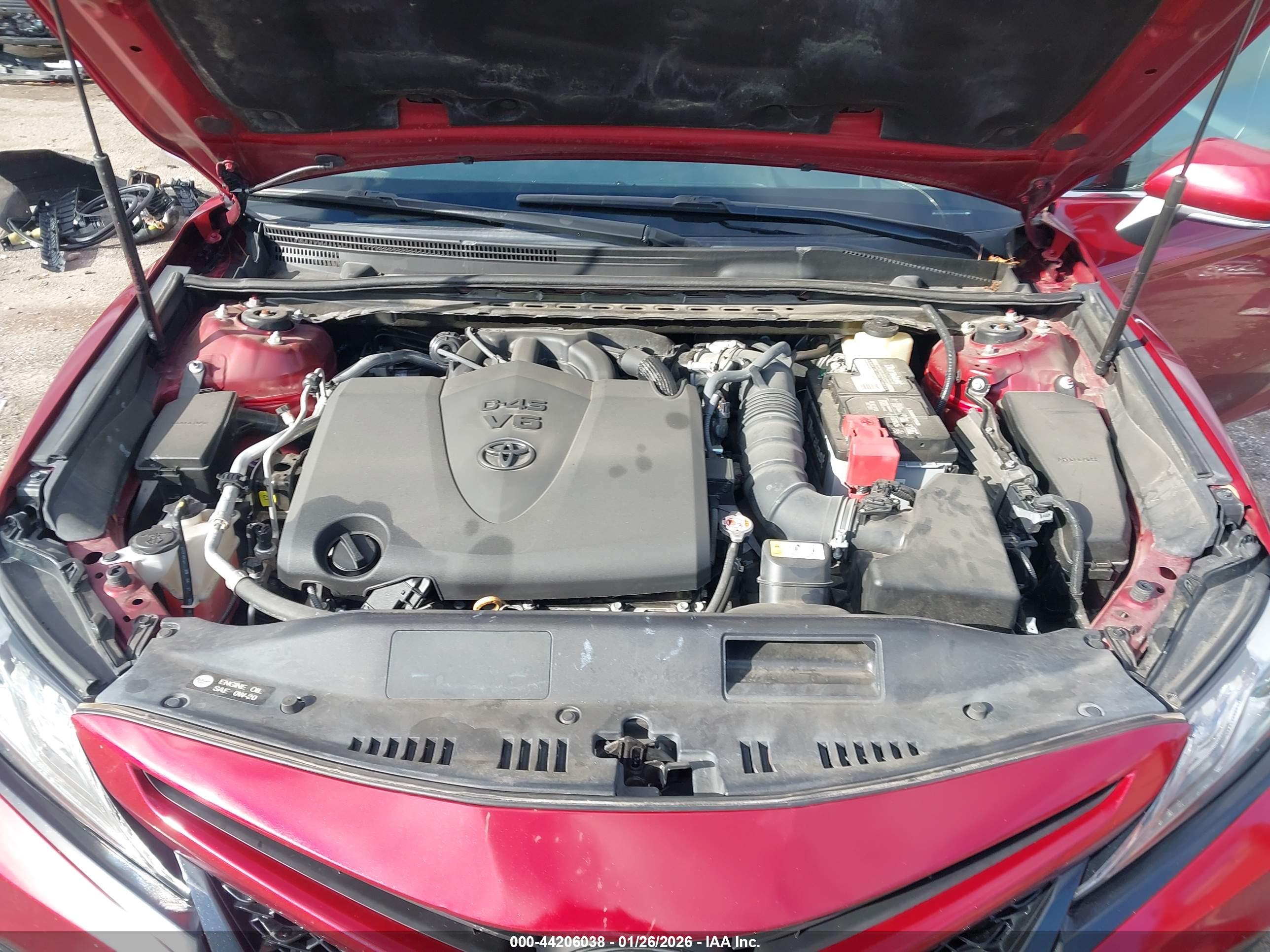 TOYOTA CAMRY image 10